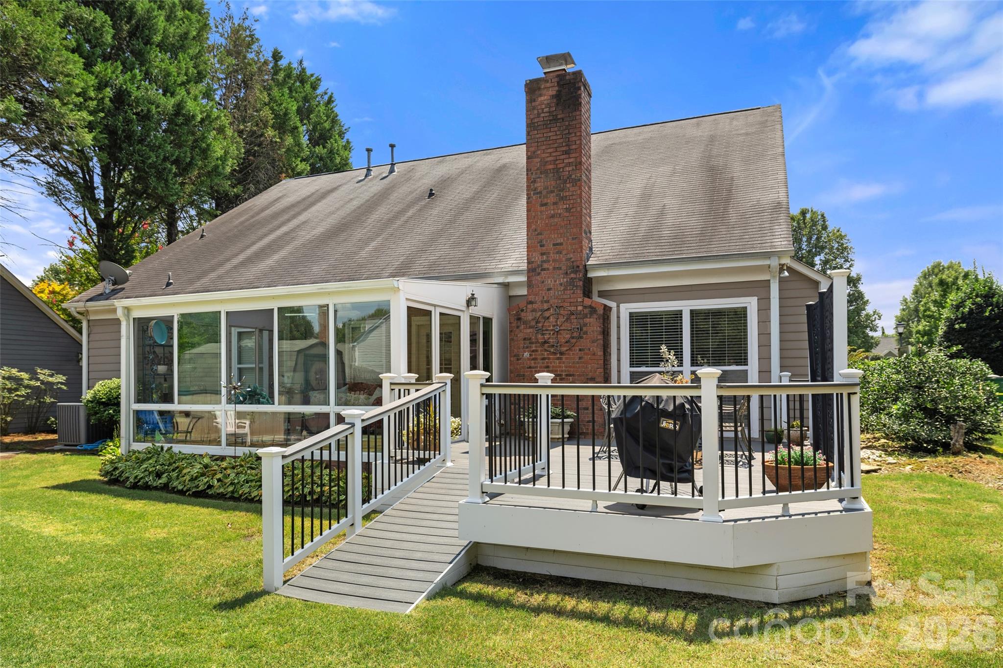 8632 Castlebay Drive Property Photo 31