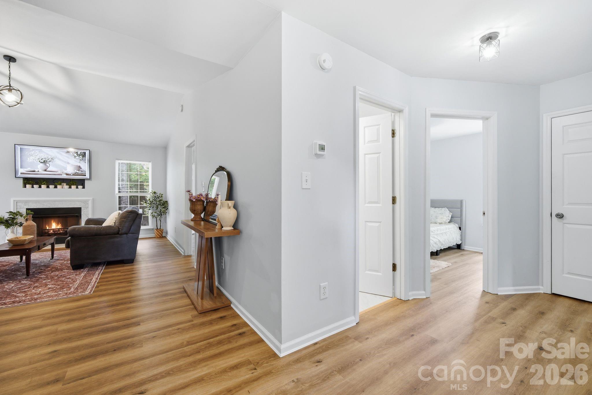 1008 Raywood Court Property Photo 5