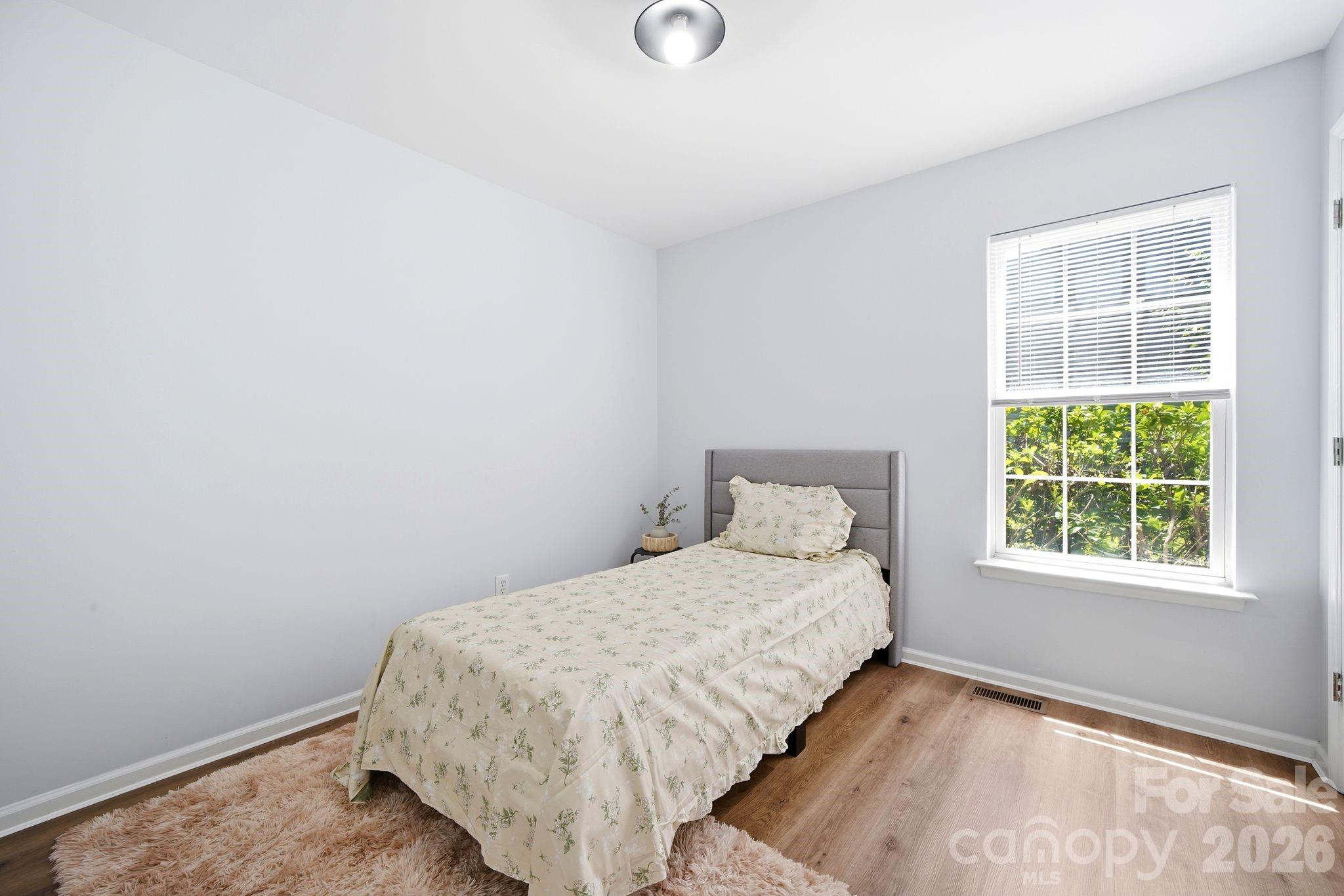 1008 Raywood Court Property Photo 32
