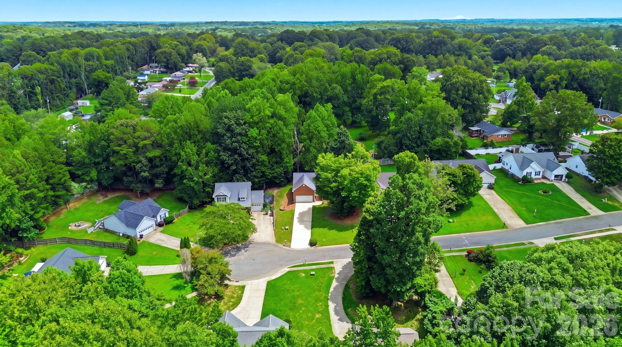 1008 Raywood Court Property Photo 47