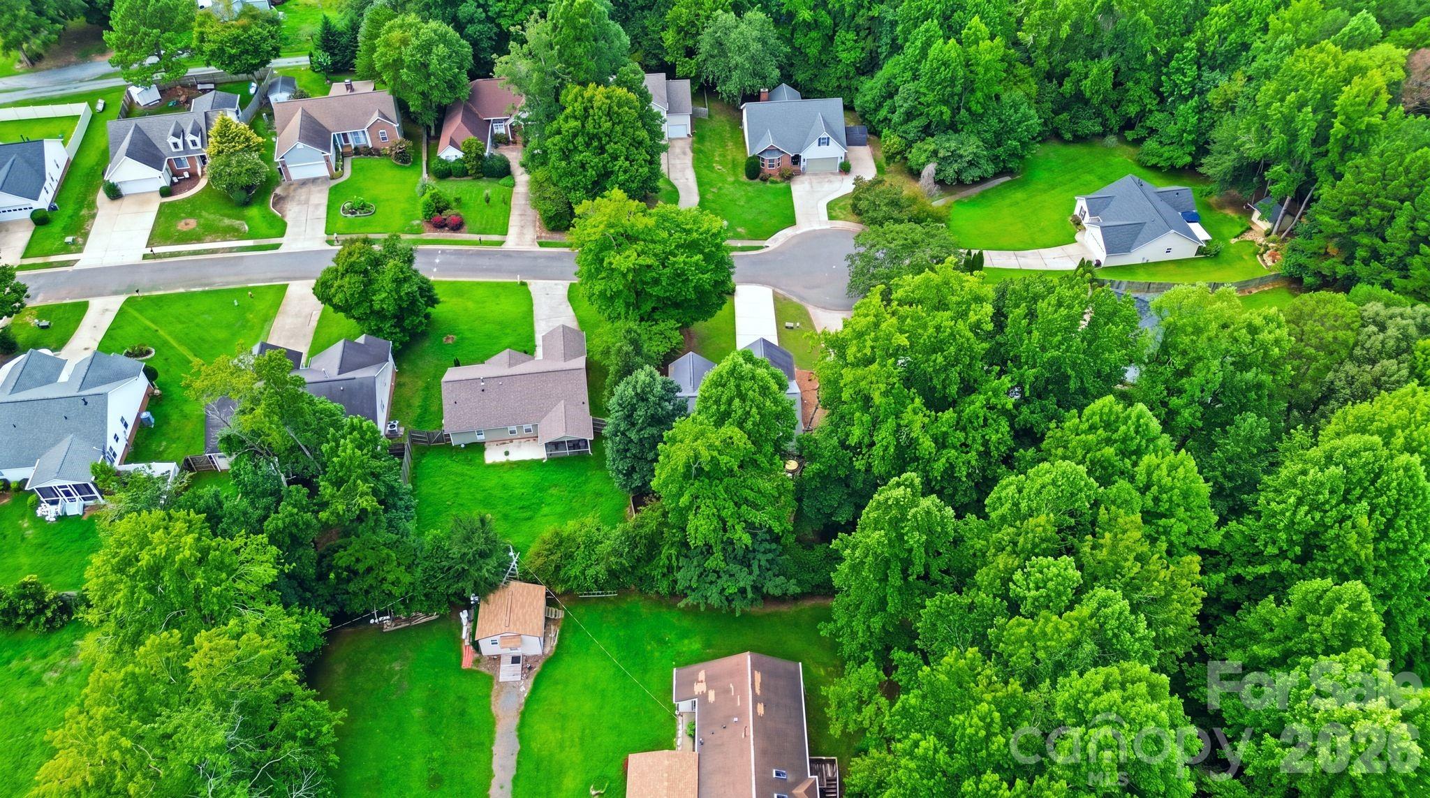 1008 Raywood Court Property Photo 48