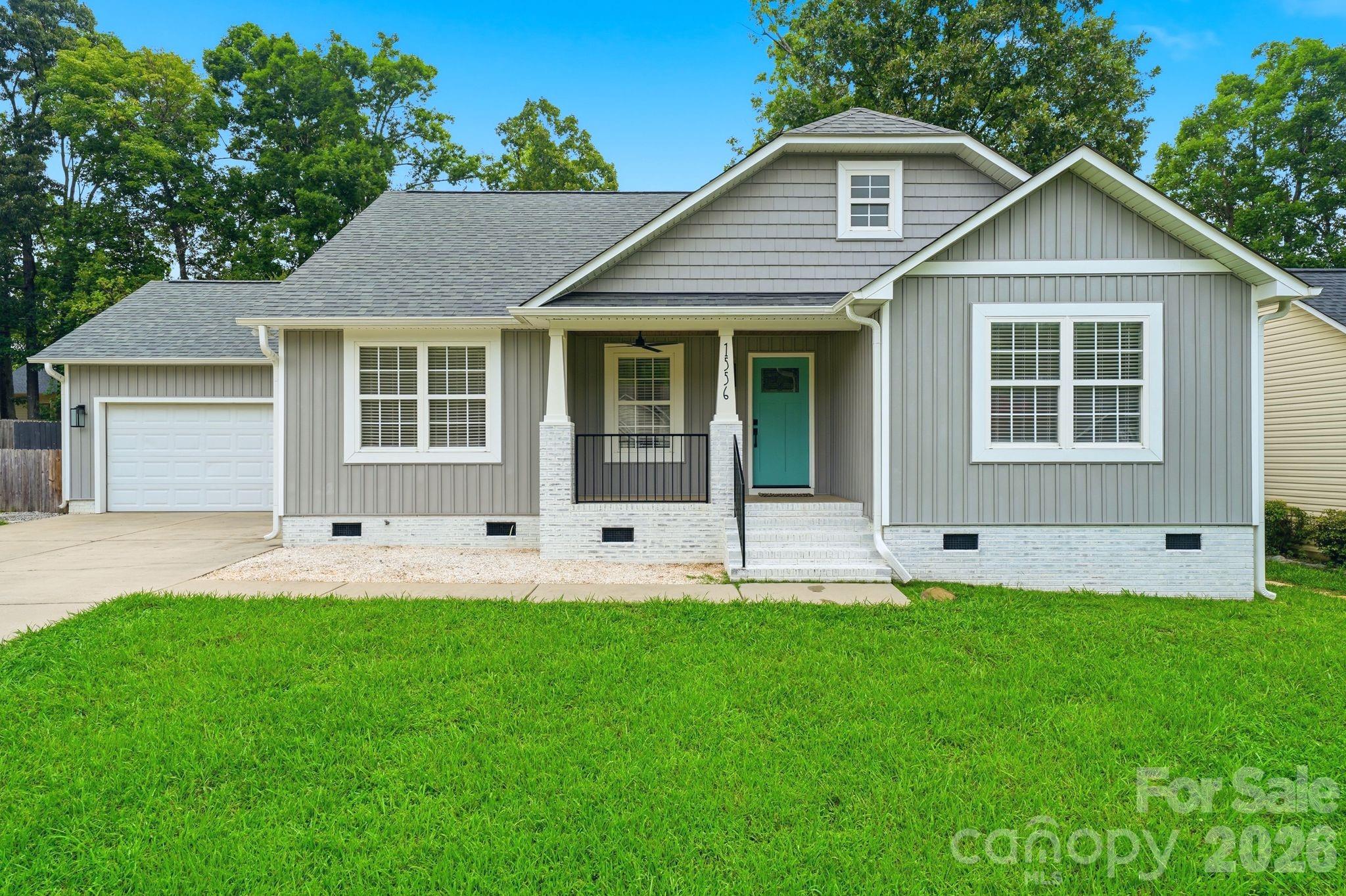 1556 Meadow Glen Lane Property Photo 1