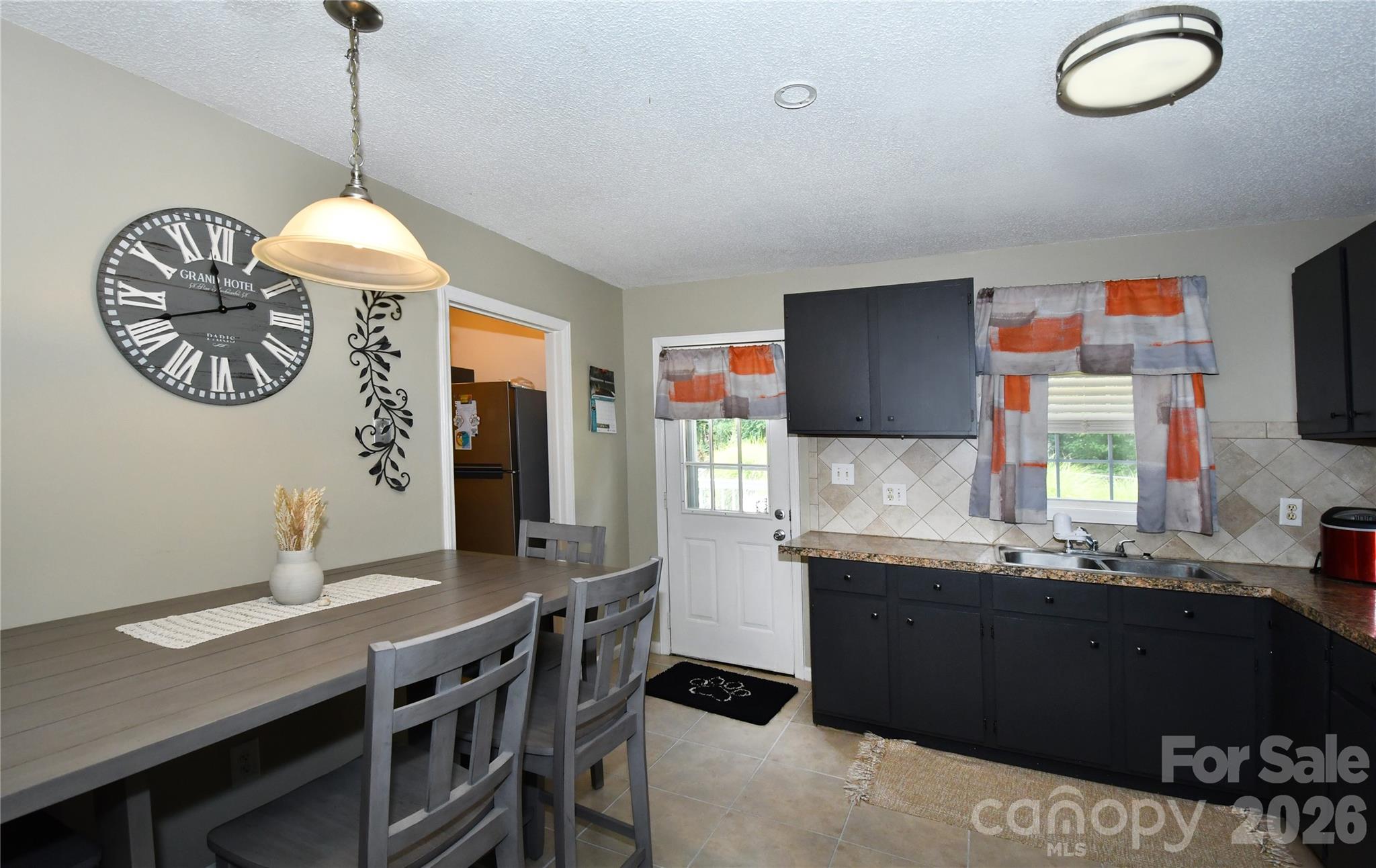 5502 And 5504 Wrenn Drive Property Photo 8