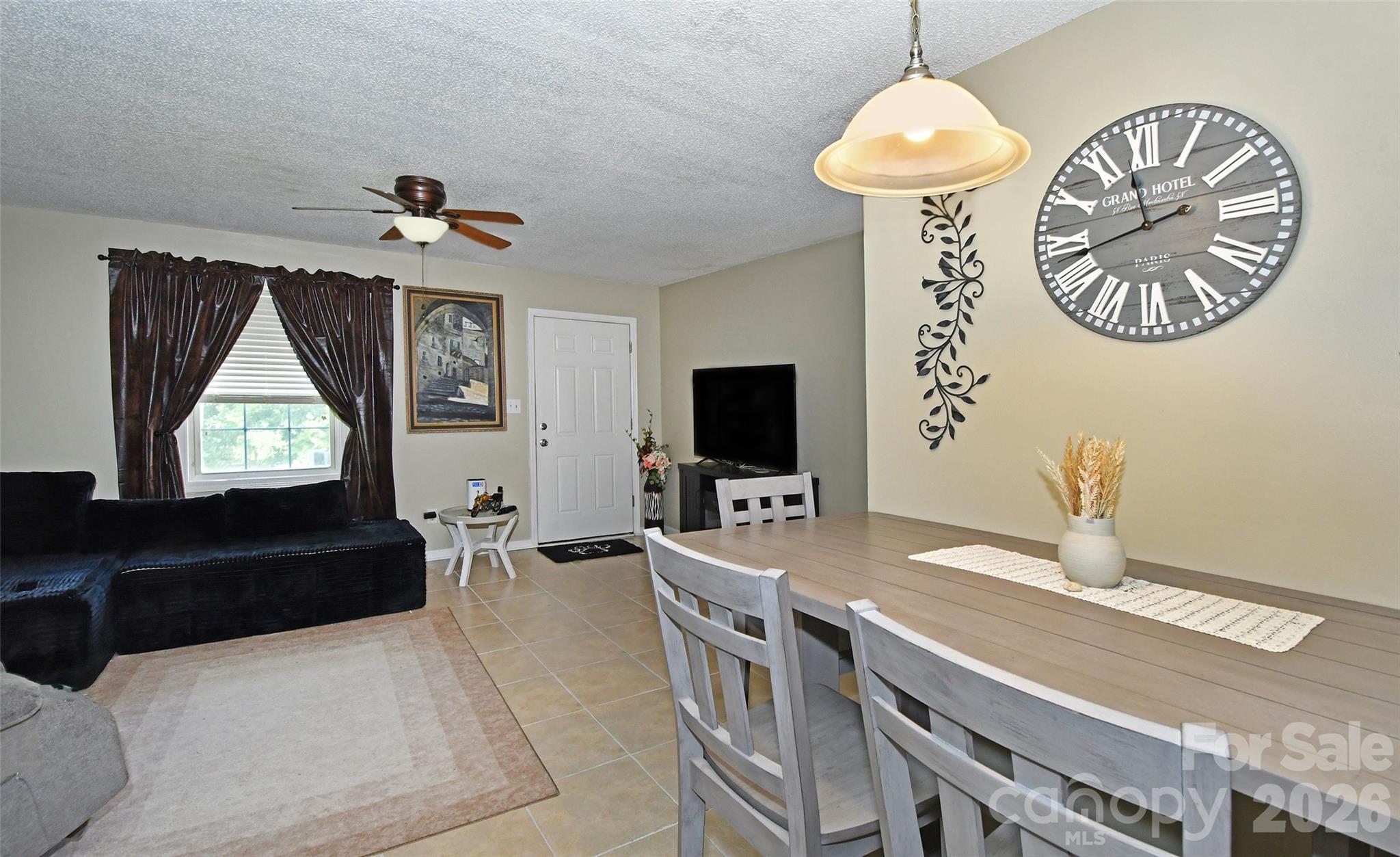 5502 And 5504 Wrenn Drive Property Photo 10