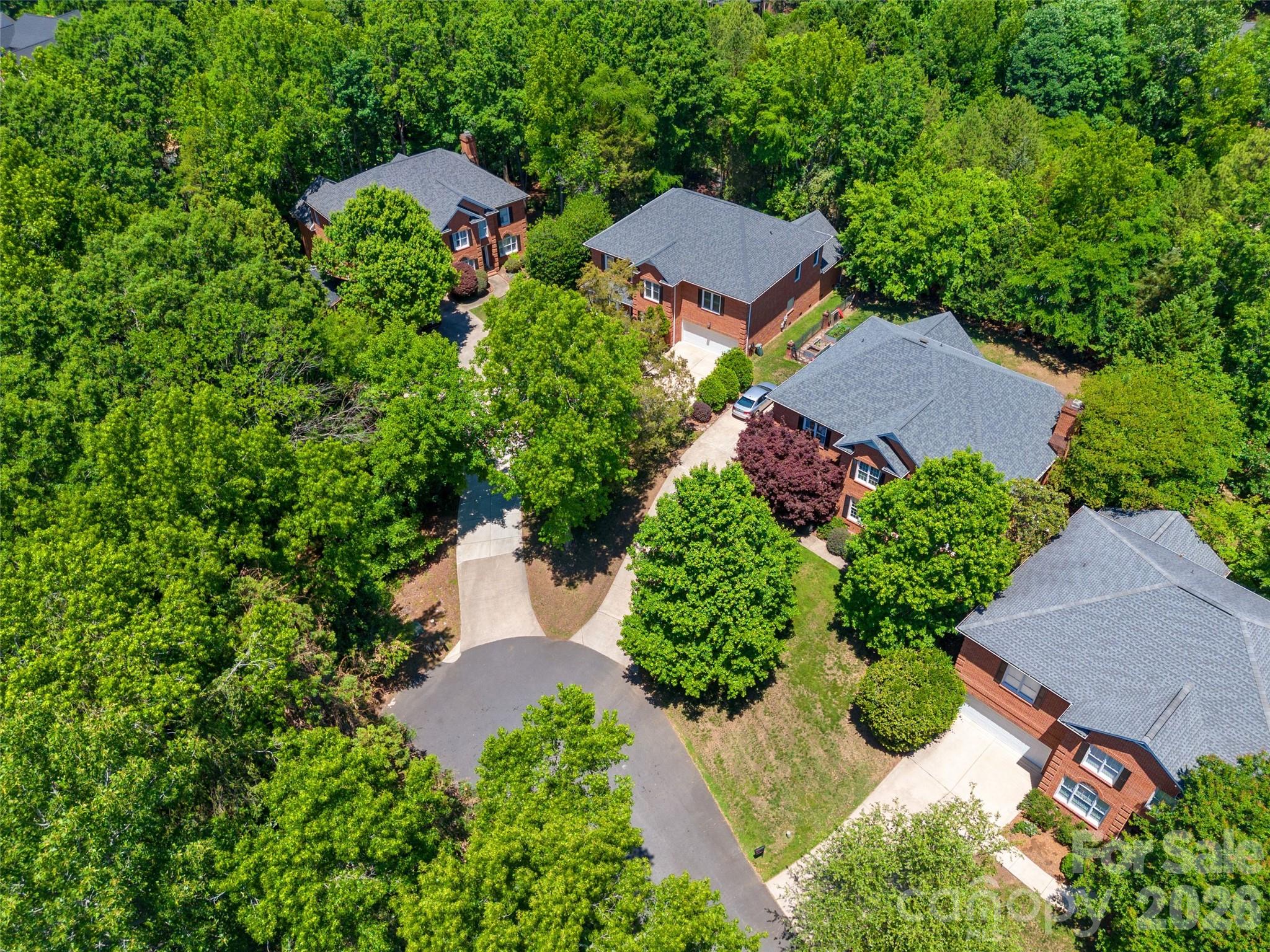 5232 Colony Road Property Photo 2