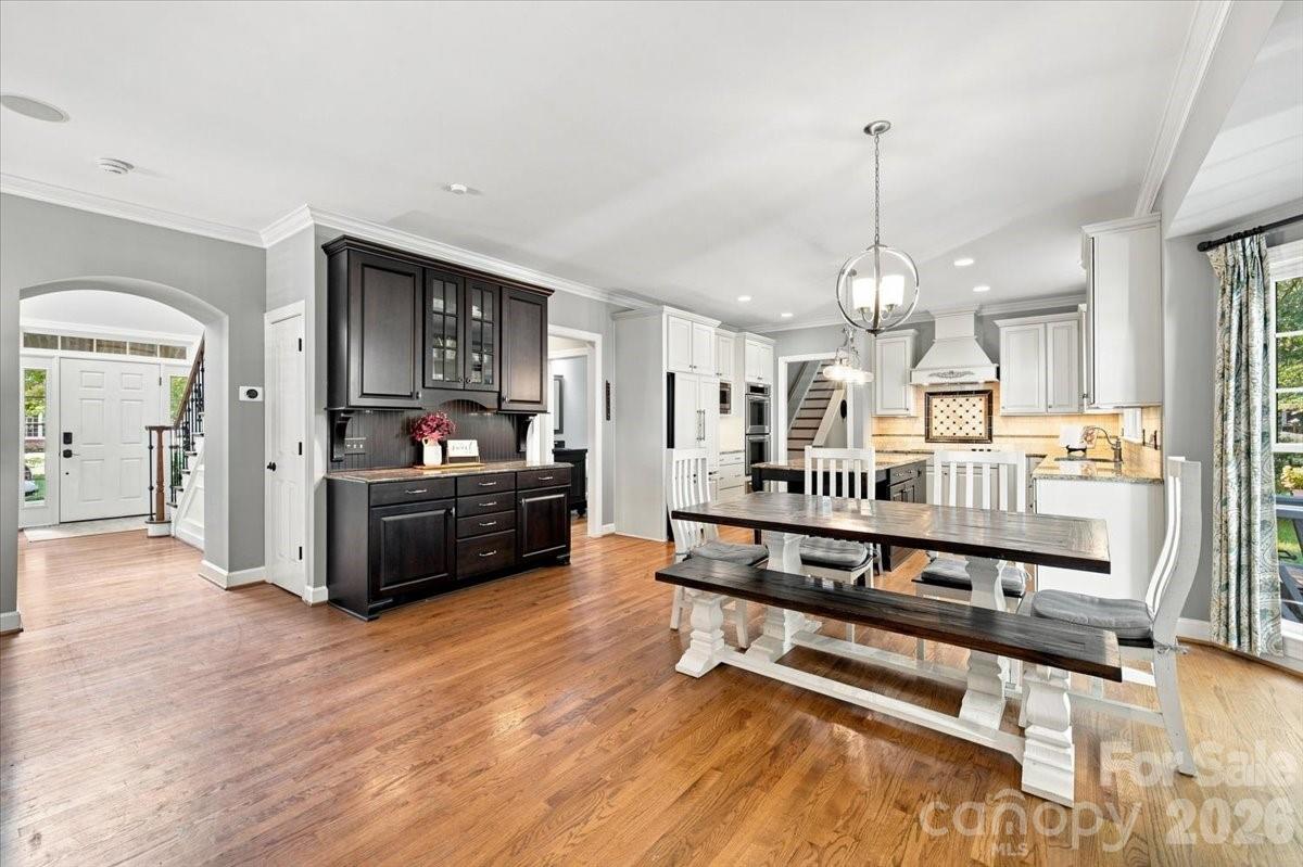 1210 Glynwater Lane Property Photo 8