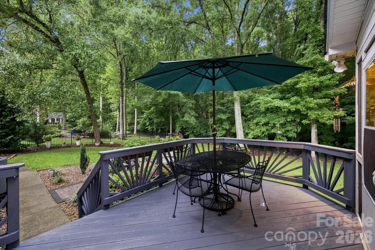 1210 Glynwater Lane Property Photo 31
