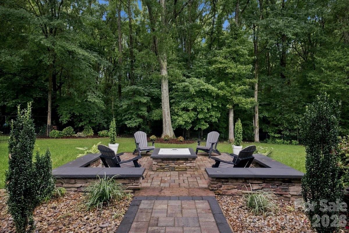 1210 Glynwater Lane Property Photo 32