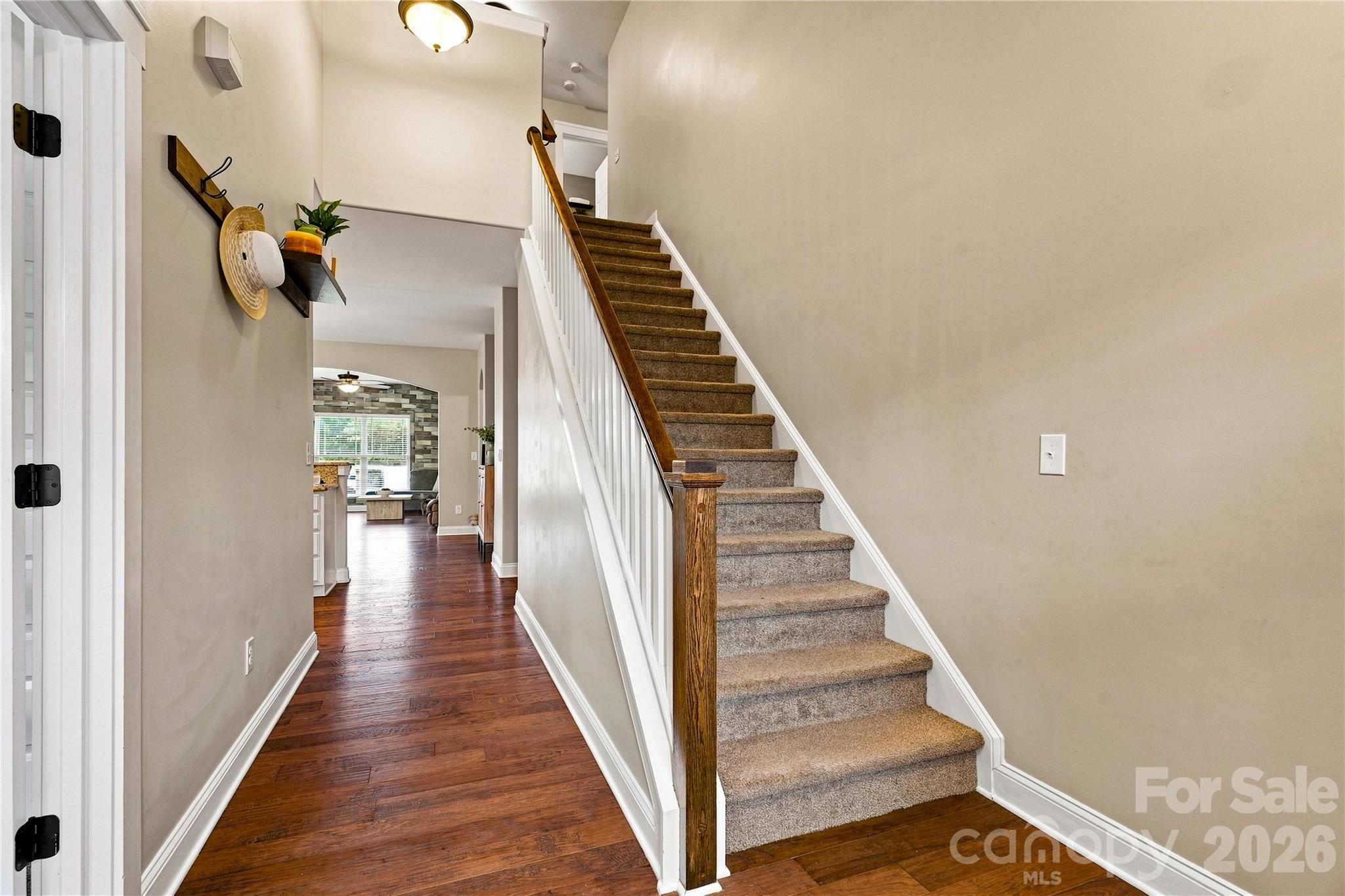 3151 Delaware Drive Property Photo 6