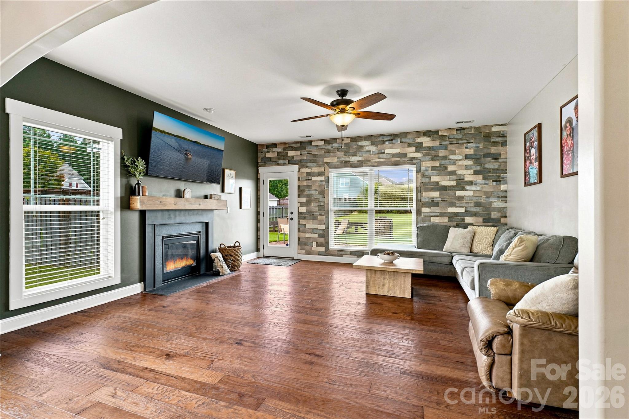 3151 Delaware Drive Property Photo 7