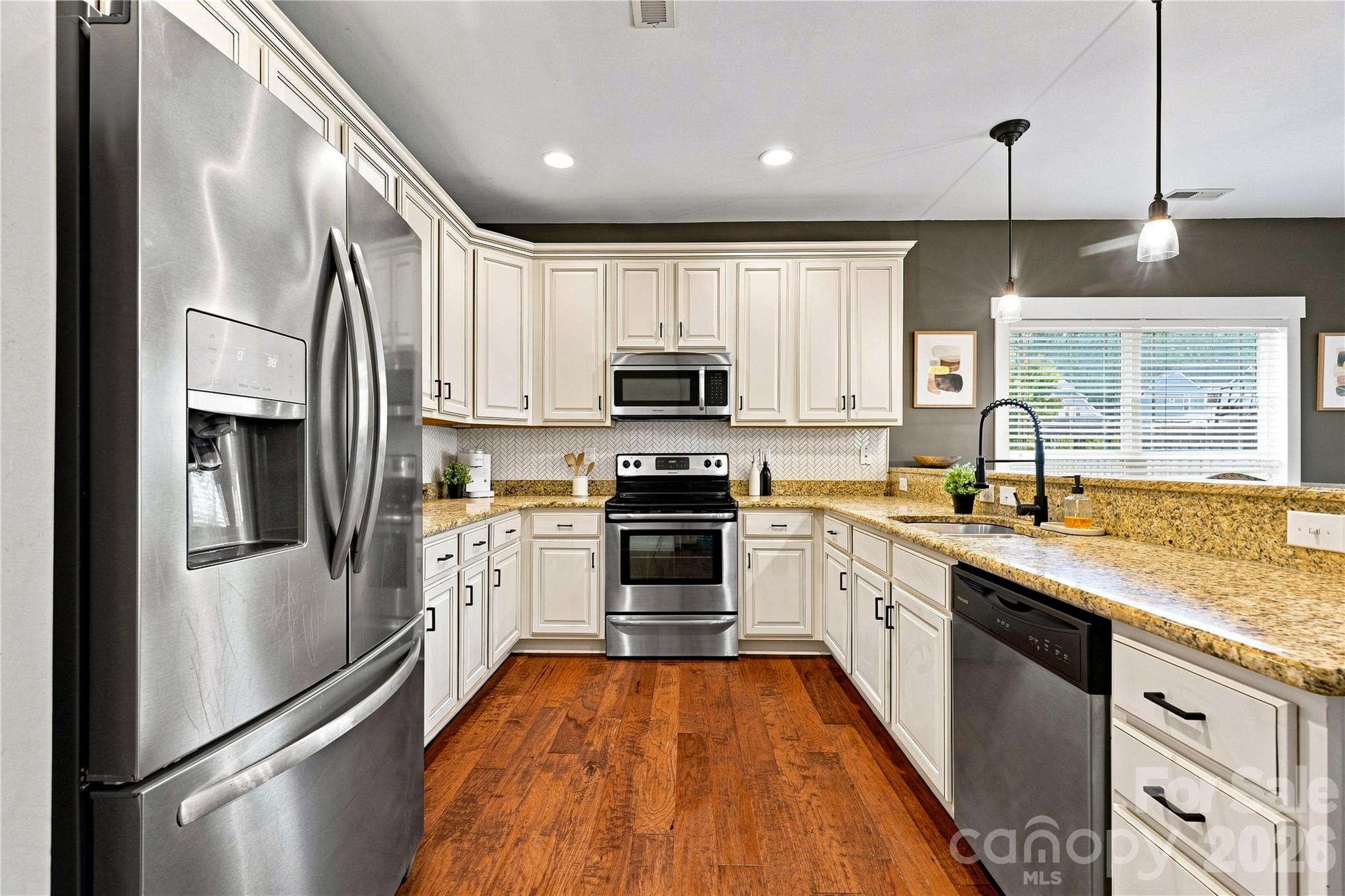 3151 Delaware Drive Property Photo 10