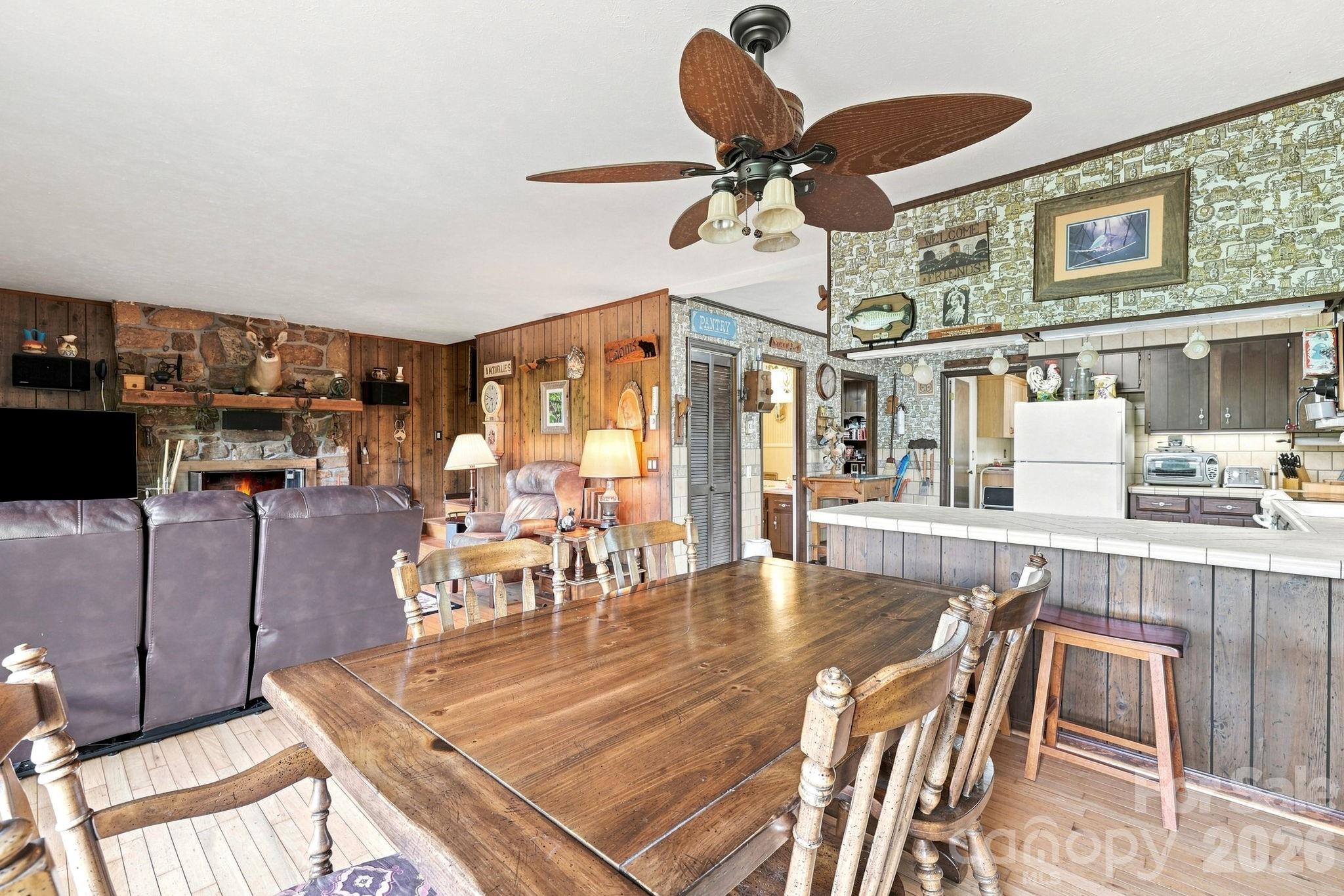 518 Nicholson Cove Road Property Photo 10