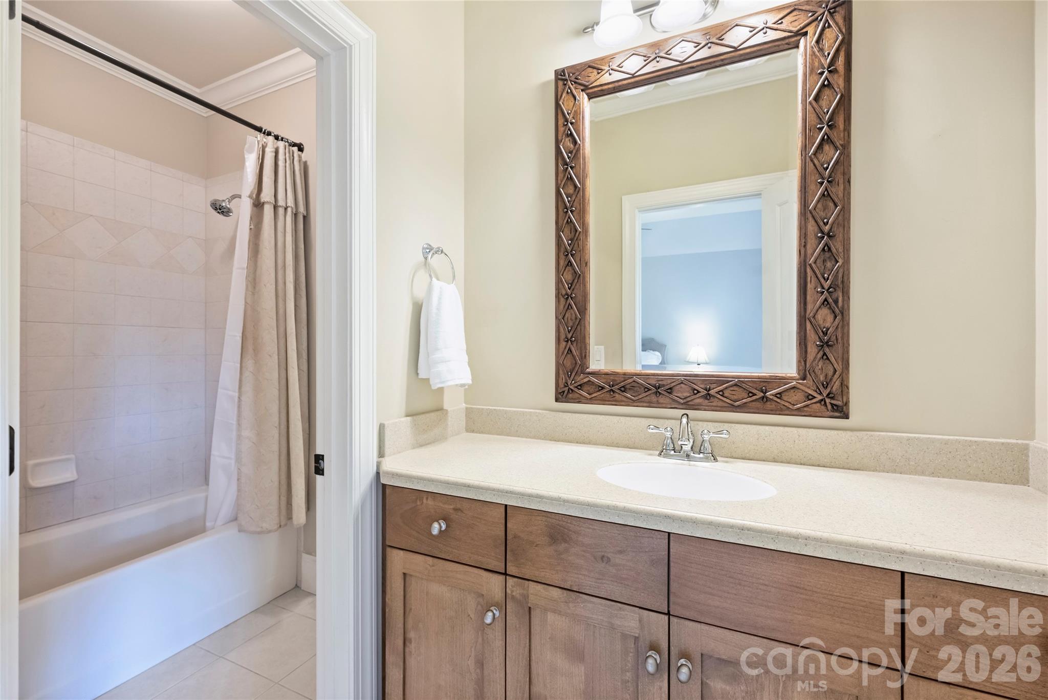 1501 Venetian Way Drive Property Photo 29