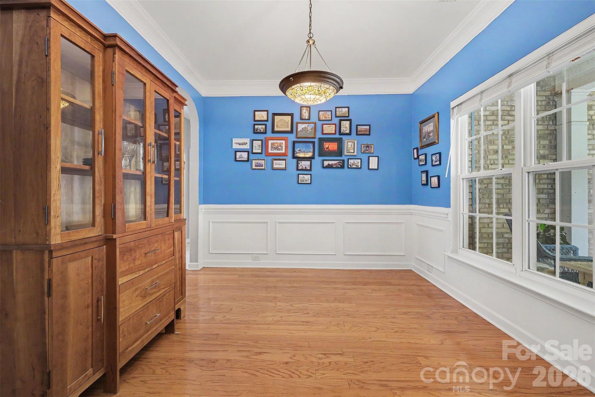 12034 Hampton Place Drive Property Photo 4