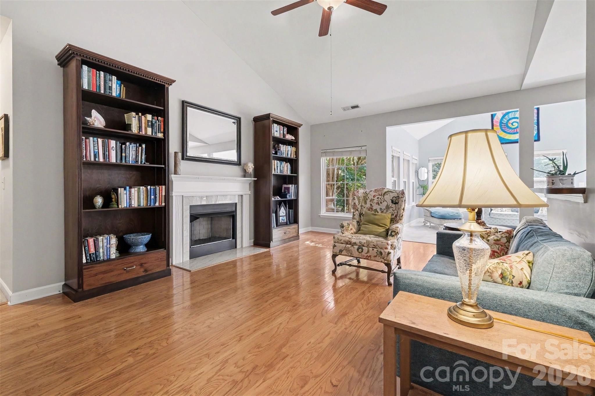 12034 Hampton Place Drive Property Photo 5