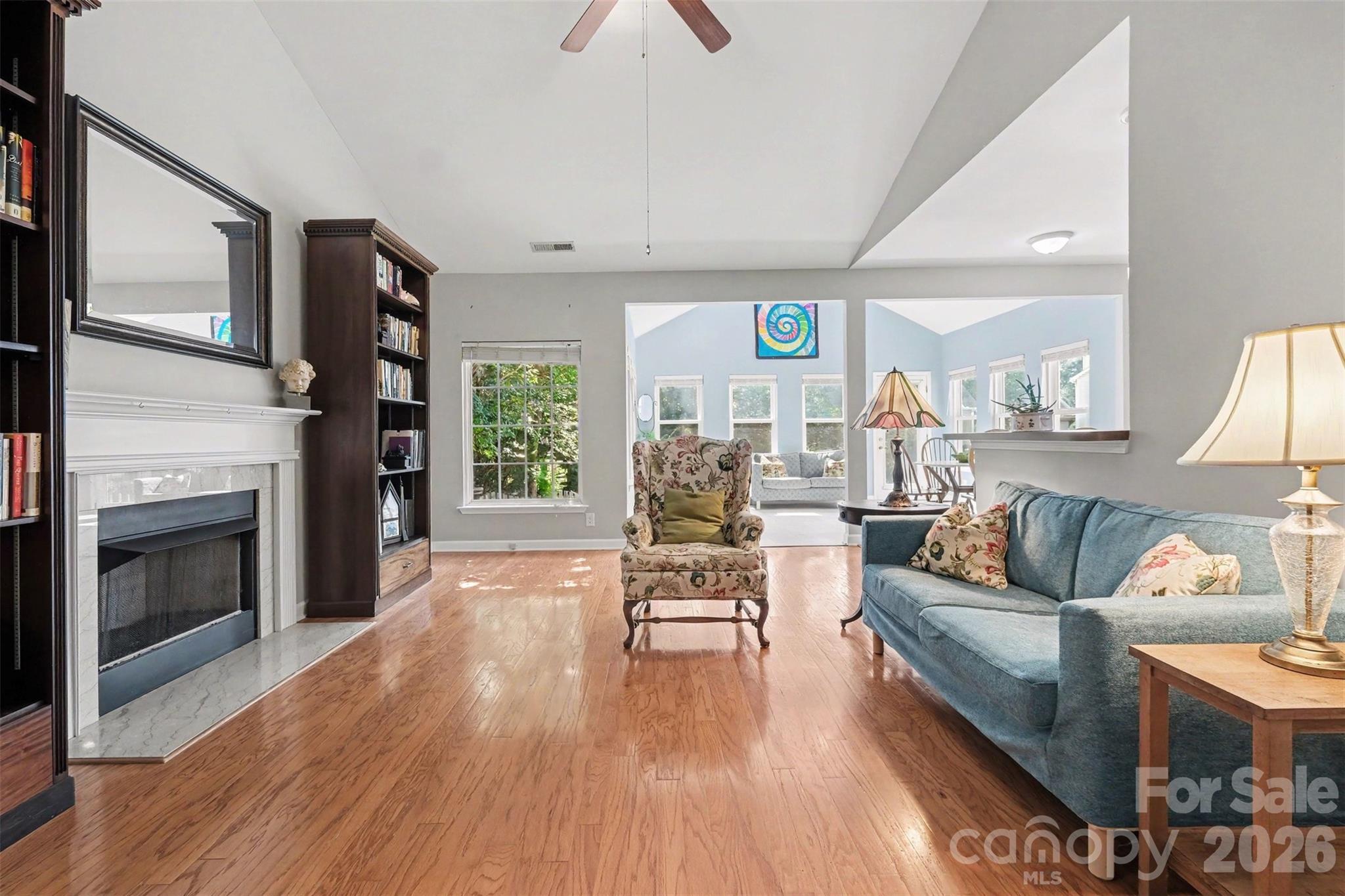 12034 Hampton Place Drive Property Photo 6