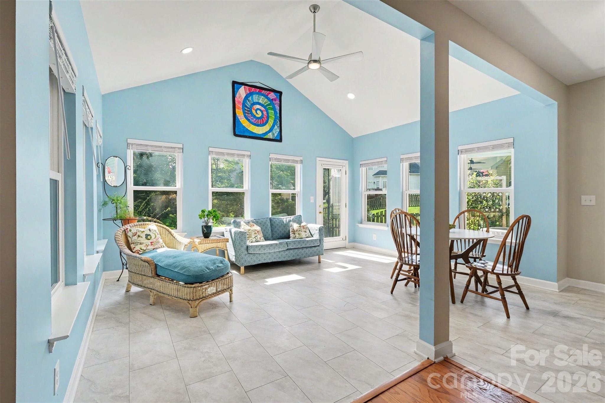 12034 Hampton Place Drive Property Photo 14