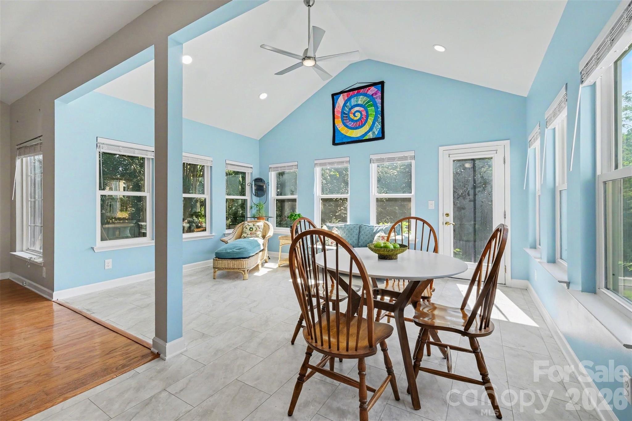 12034 Hampton Place Drive Property Photo 16