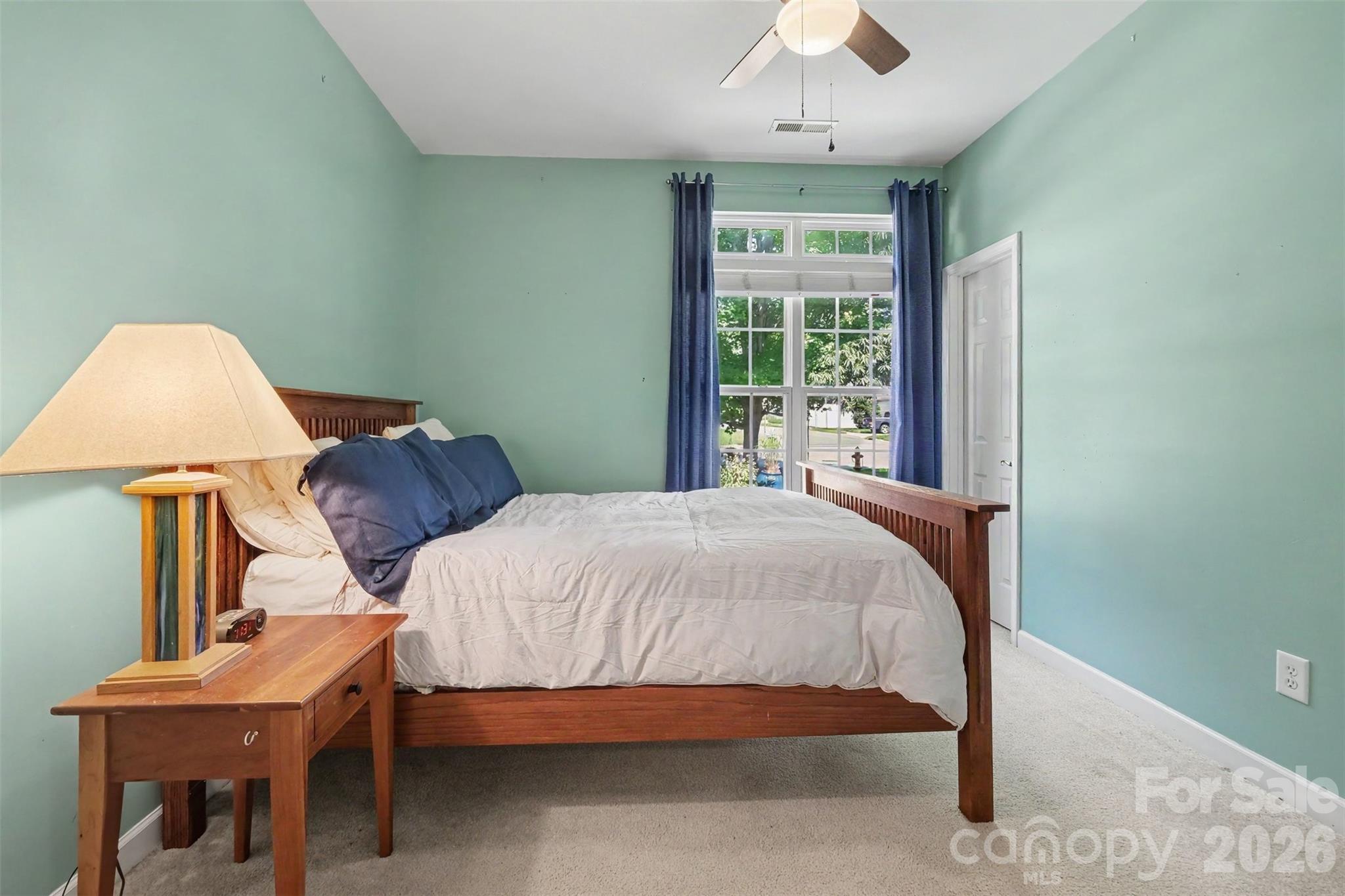12034 Hampton Place Drive Property Photo 24