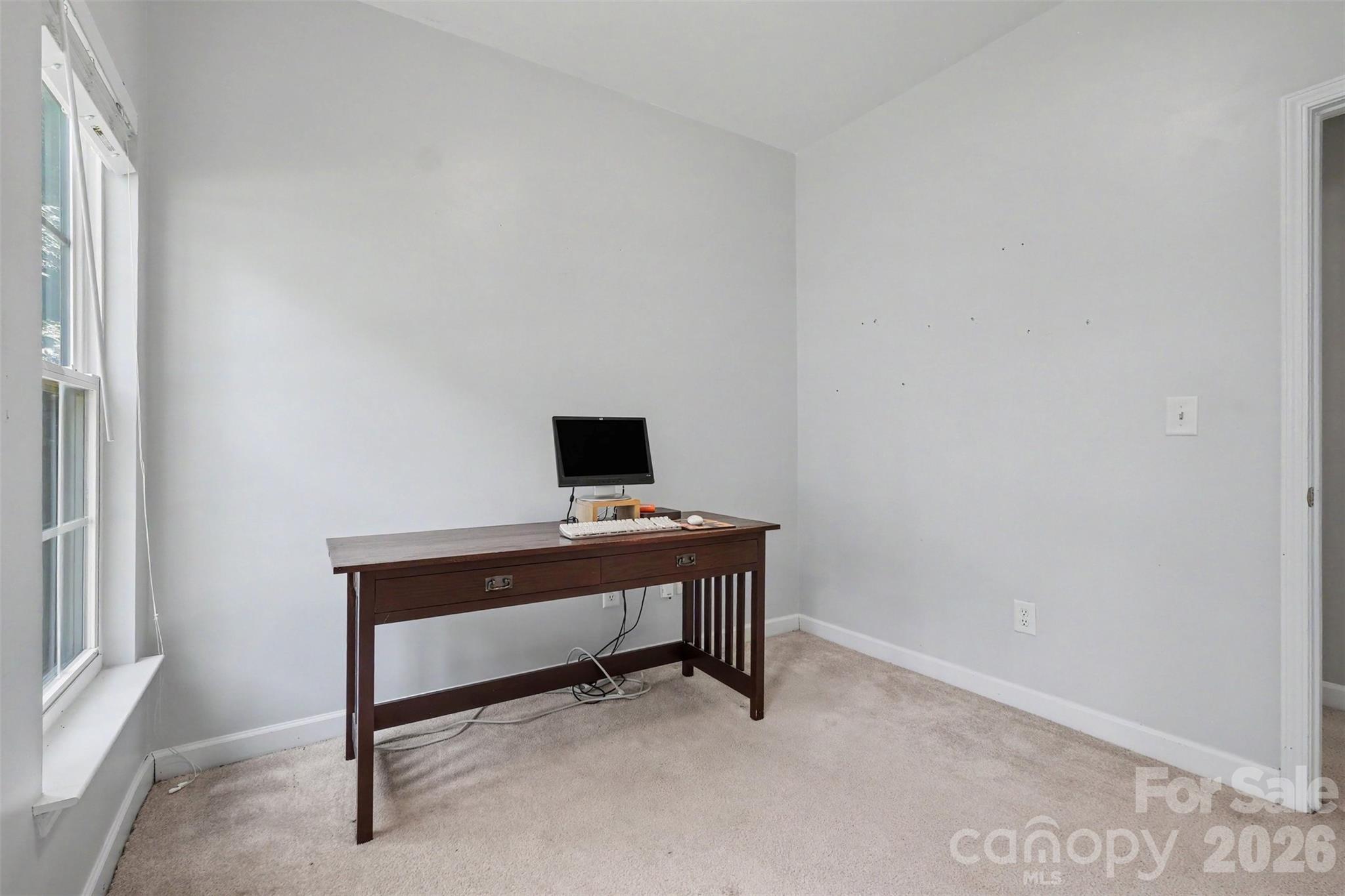 12034 Hampton Place Drive Property Photo 30