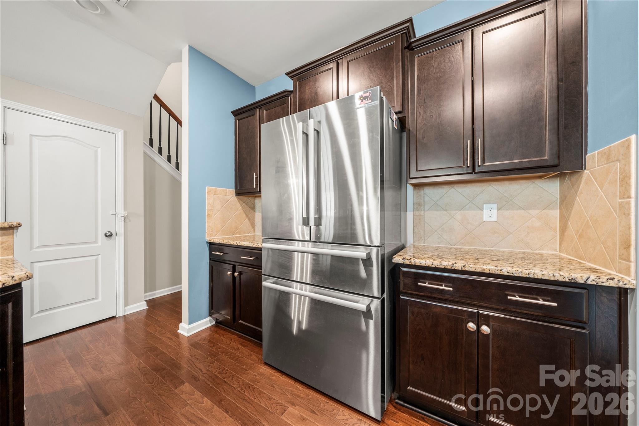 7206 Moultrie Way 33 Property Photo 6
