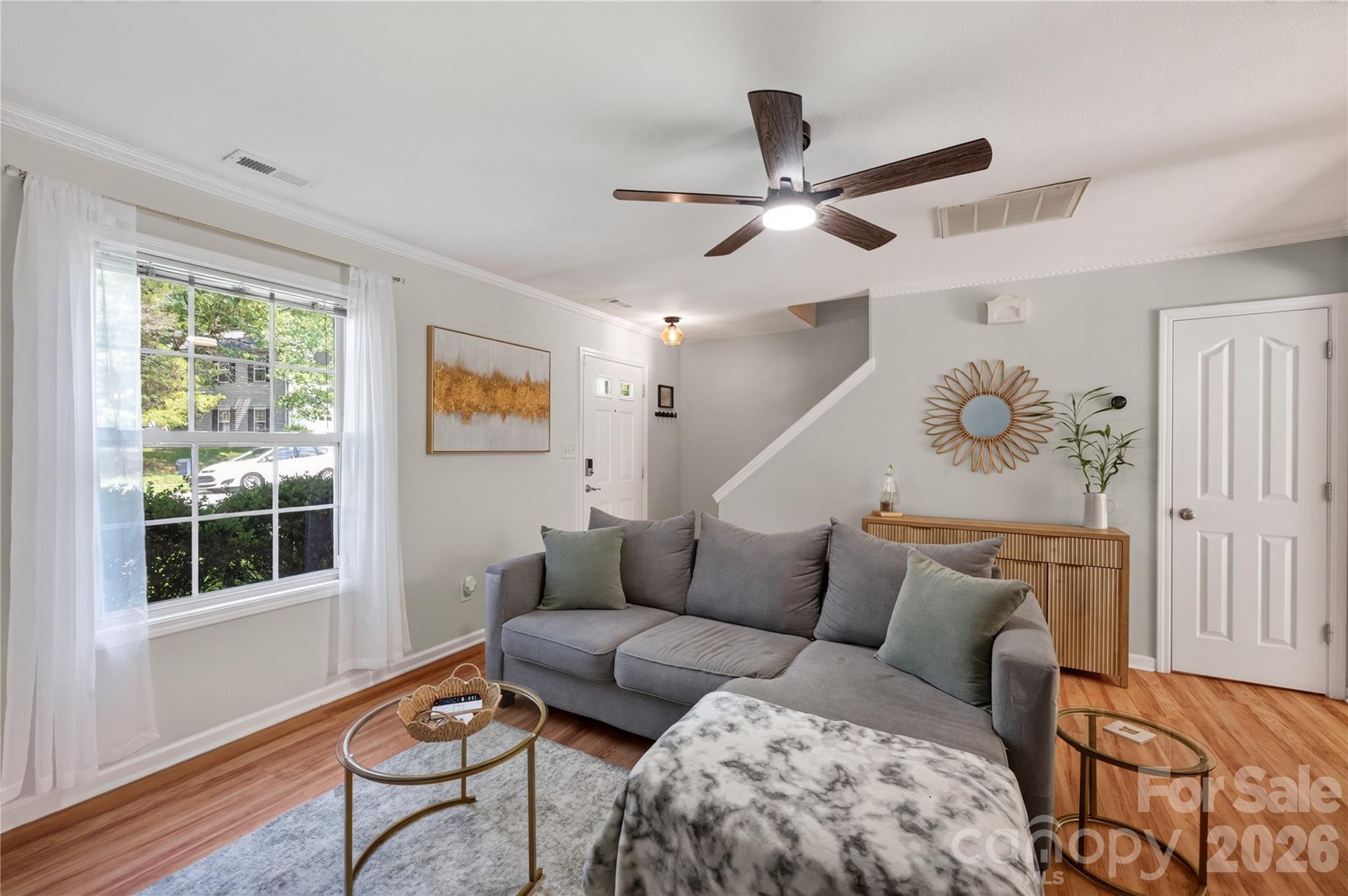 5313 Silabert Avenue Property Photo 2