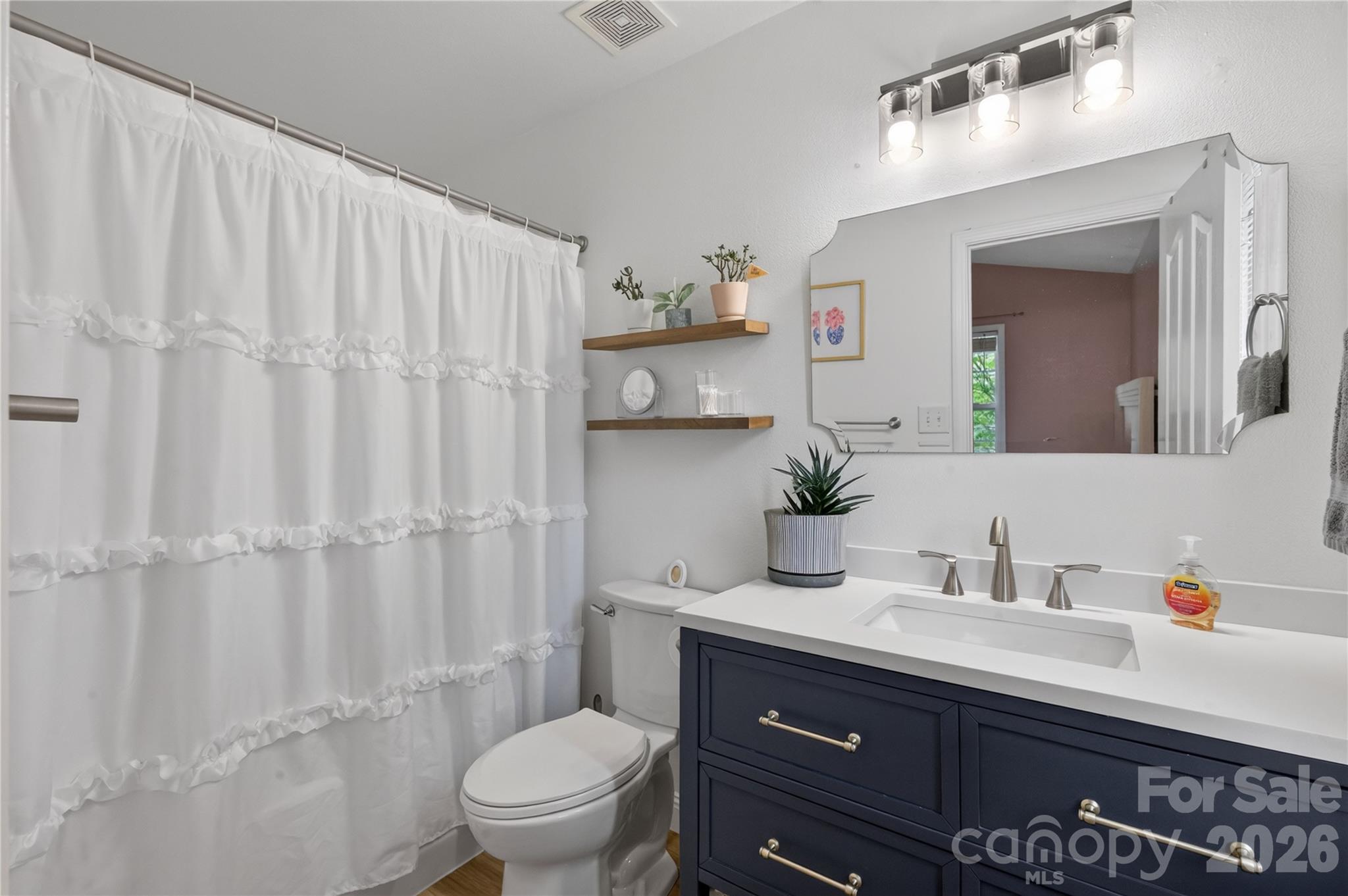 5313 Silabert Avenue Property Photo 18