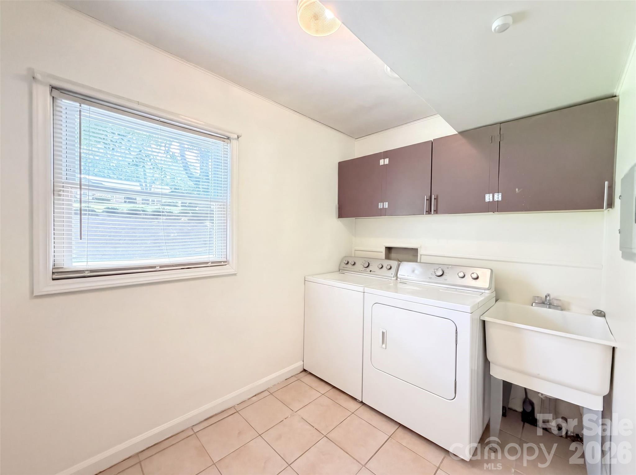 4600 Carving Tree Drive Property Photo 18