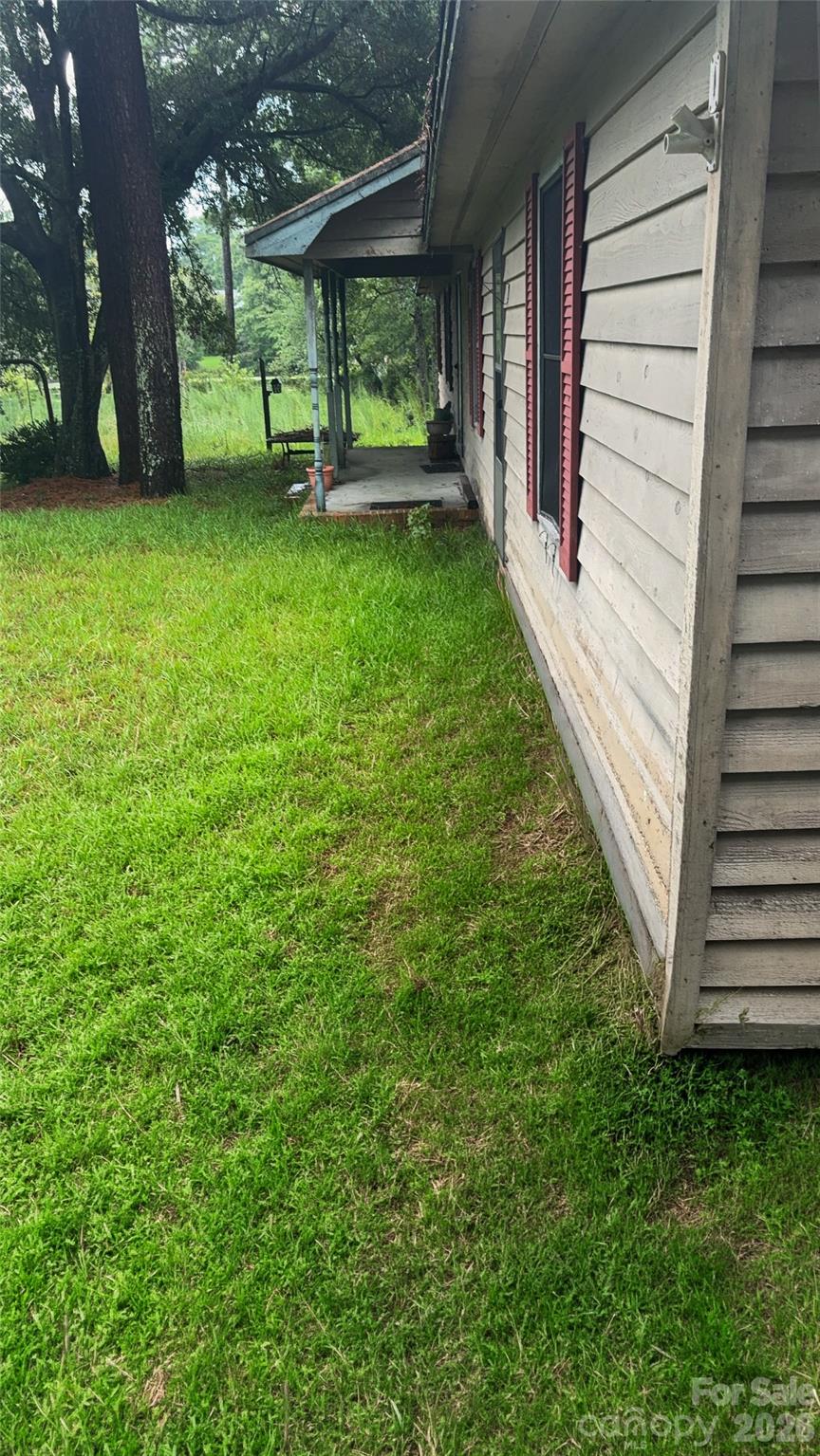 732 Sunset Lakes Boulevard Property Photo 5