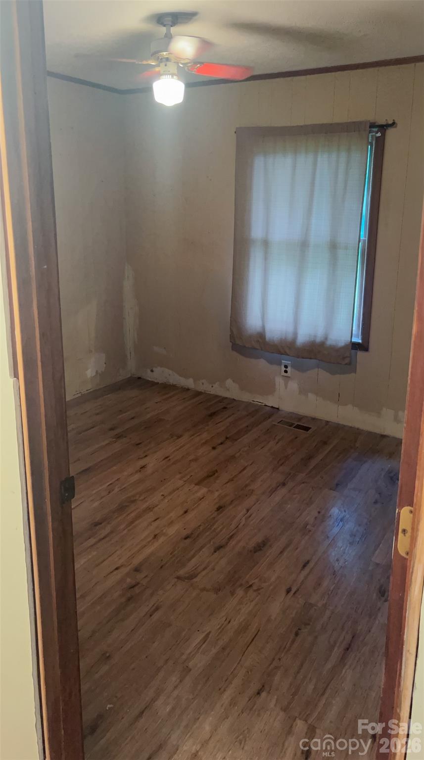 732 Sunset Lakes Boulevard Property Photo 6