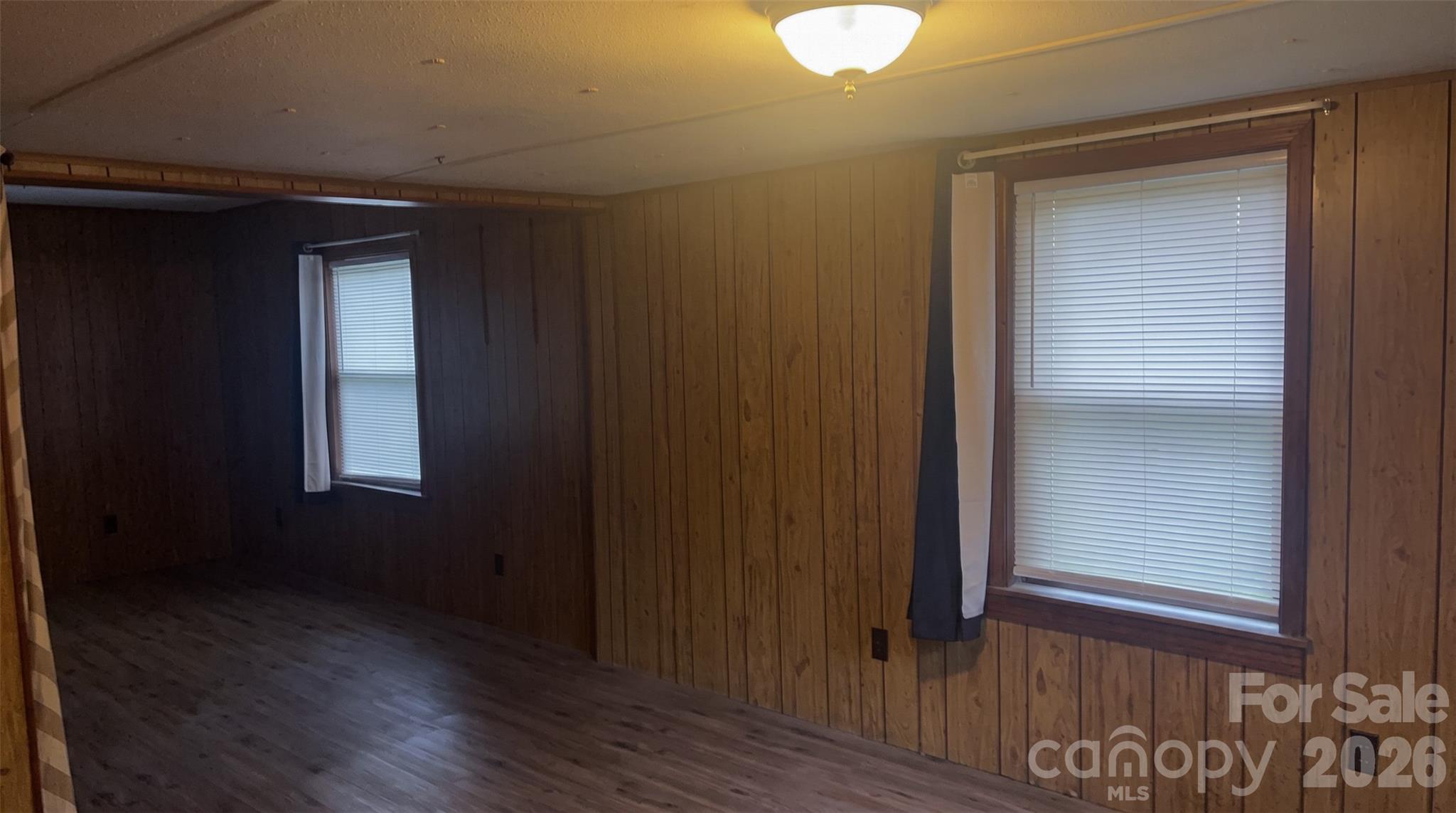 732 Sunset Lakes Boulevard Property Photo 9