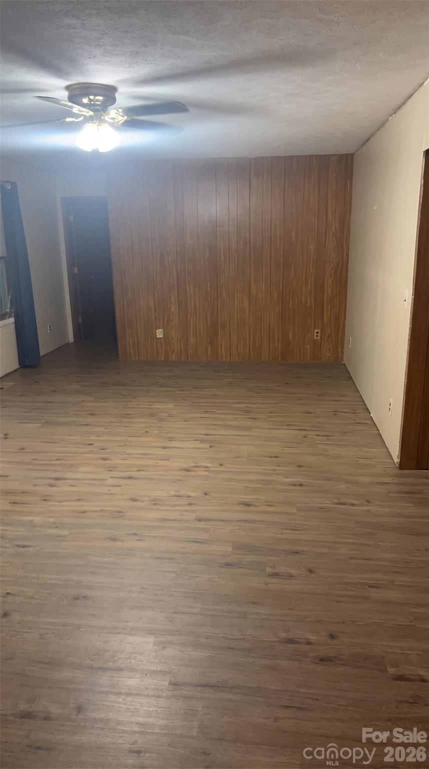 732 Sunset Lakes Boulevard Property Photo 18