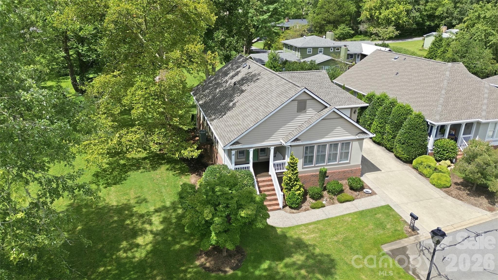 18 Creekside Way Property Photo 5