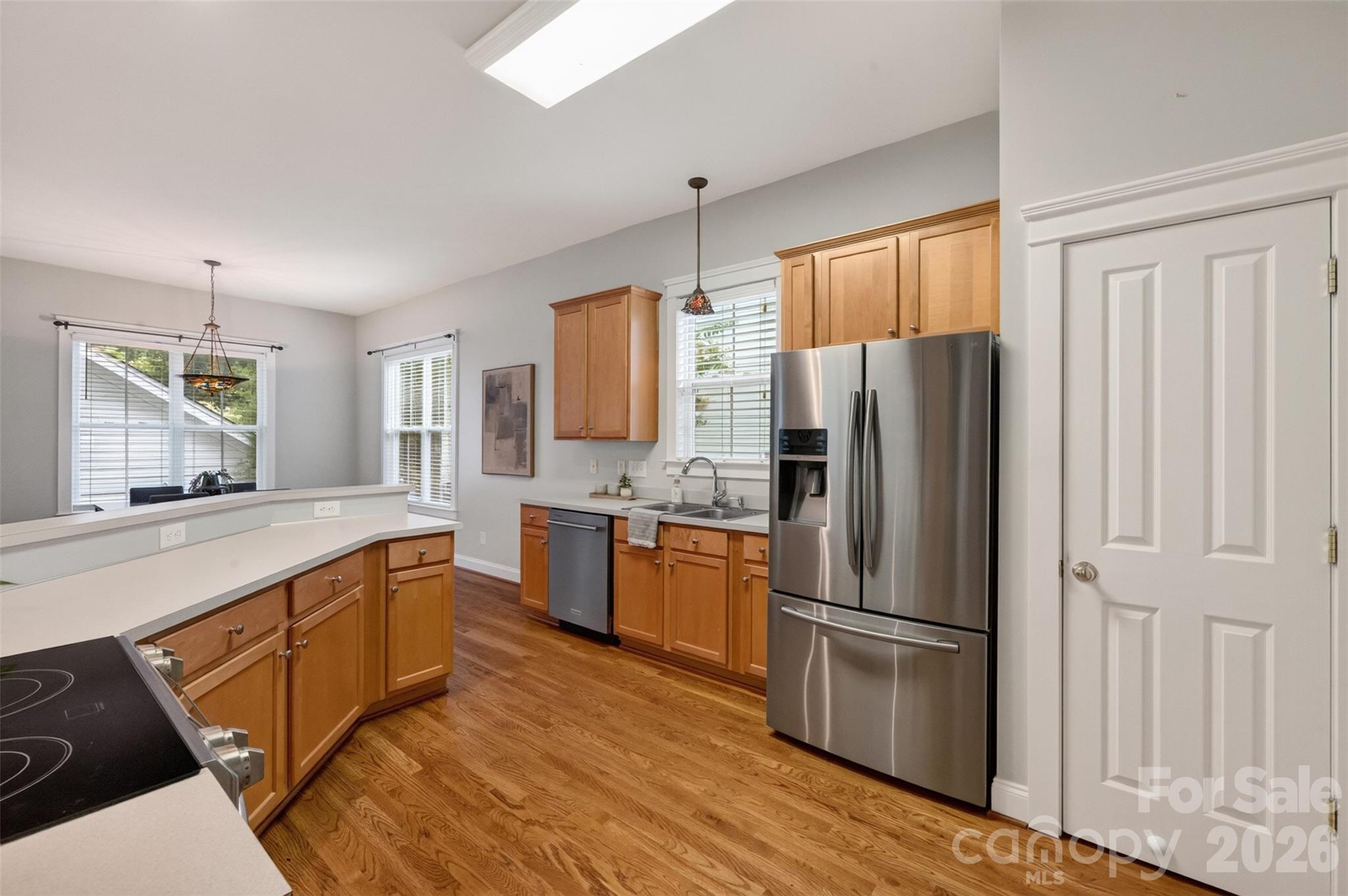15829 Trenton Place Road Property Photo 6