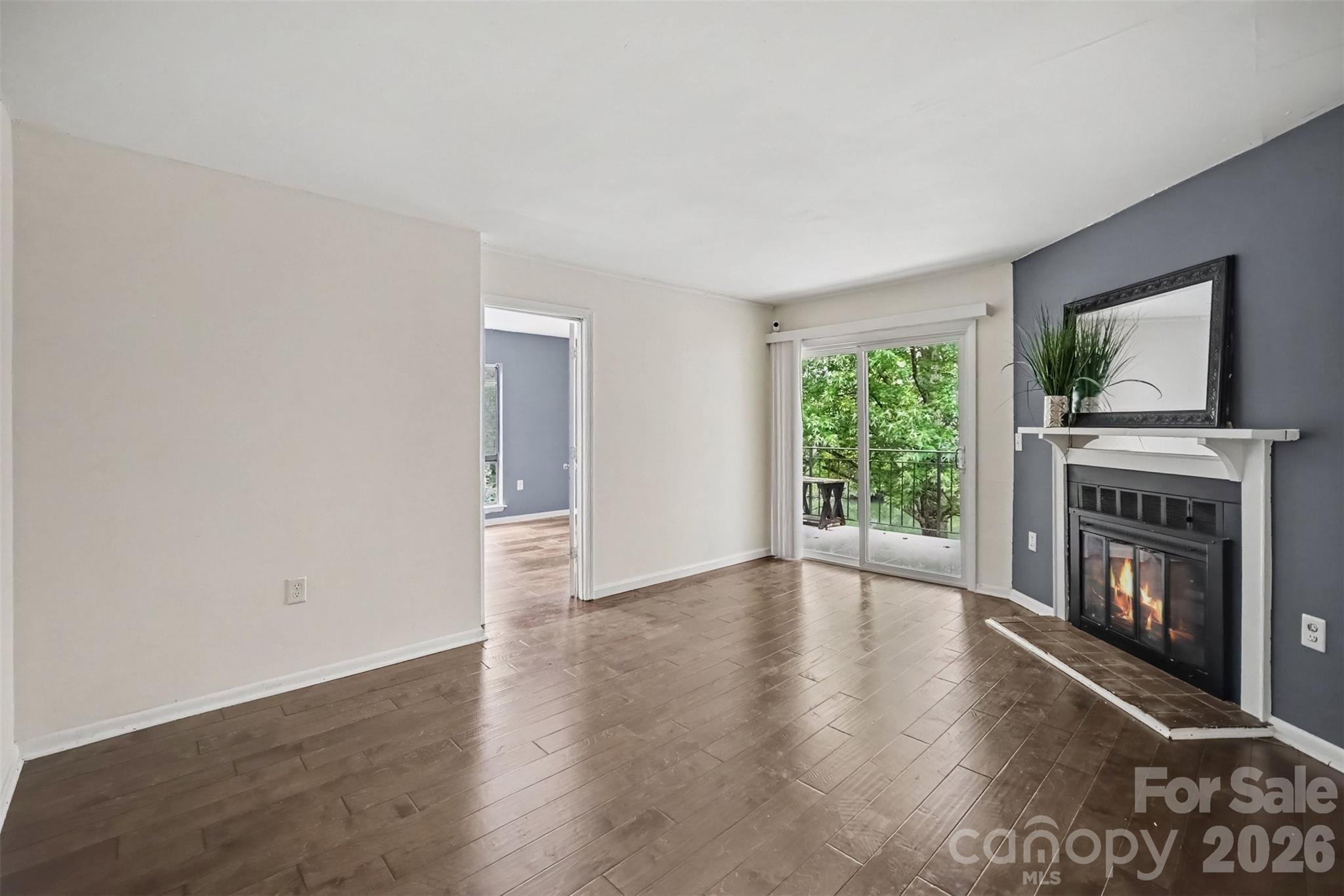 4902 Spring Lake Drive E Property Photo 1
