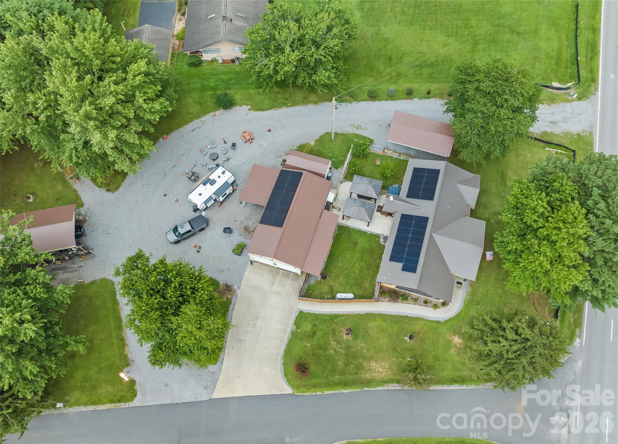 2906 Jonathan Creek Road Property Photo 17