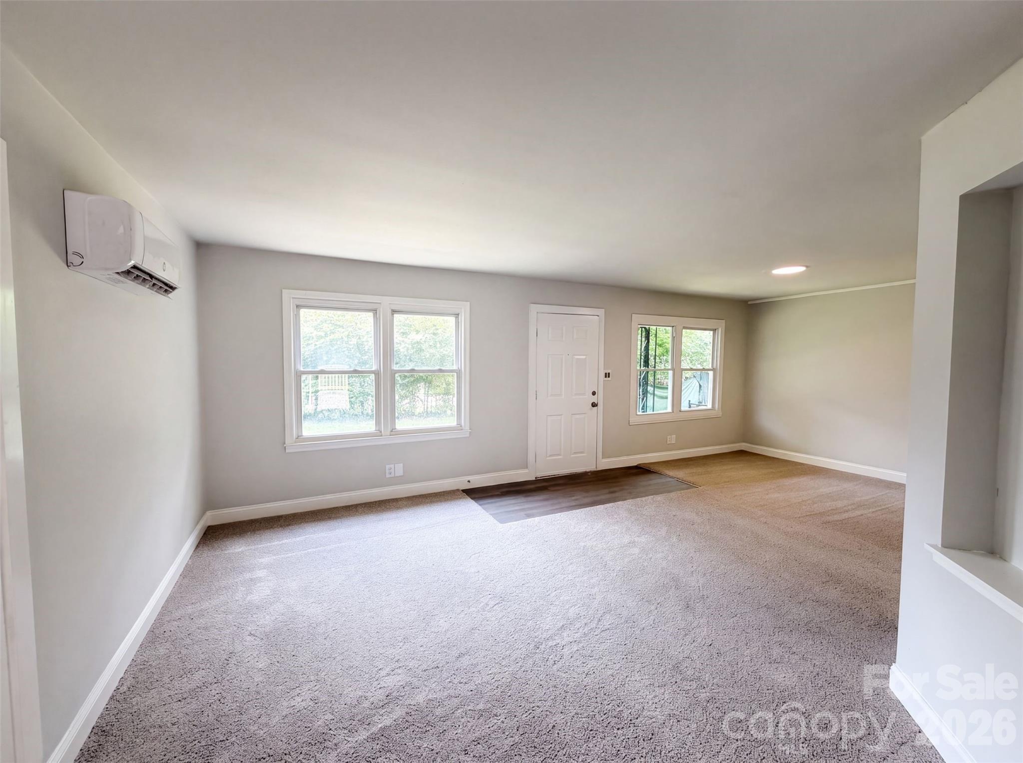 704 Morningside Drive Property Photo 6