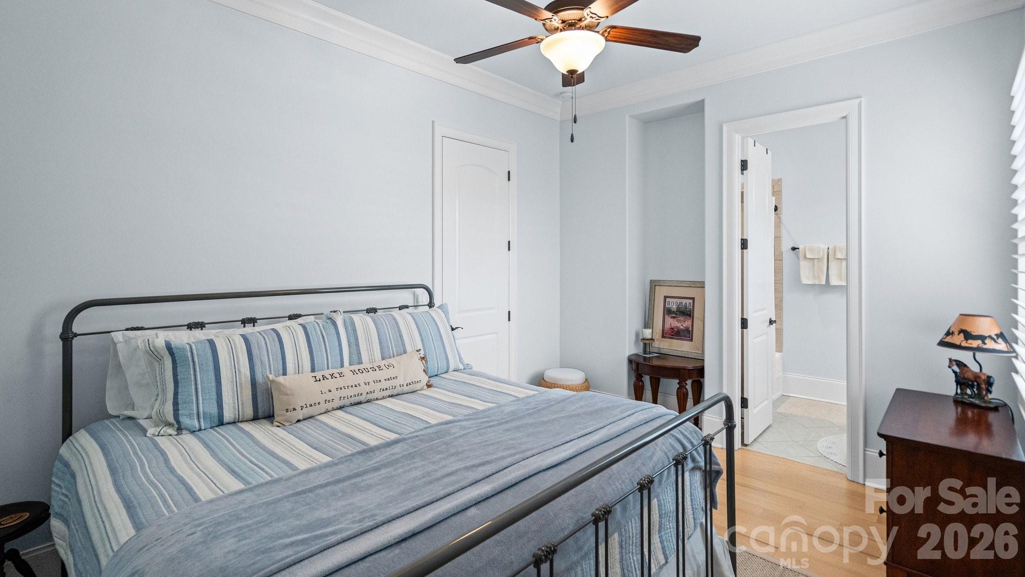119 Alton Court Property Photo 32