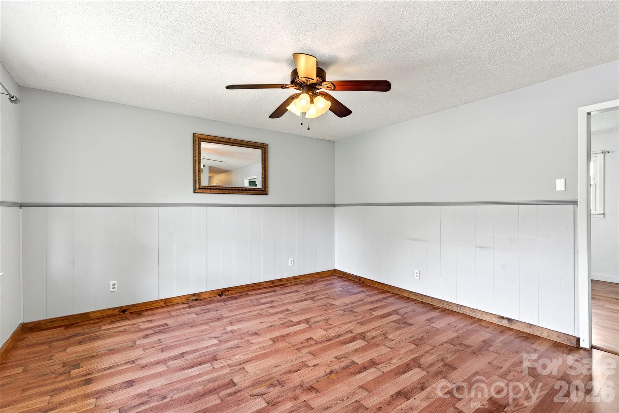 224 Cherokee Way Property Photo 13