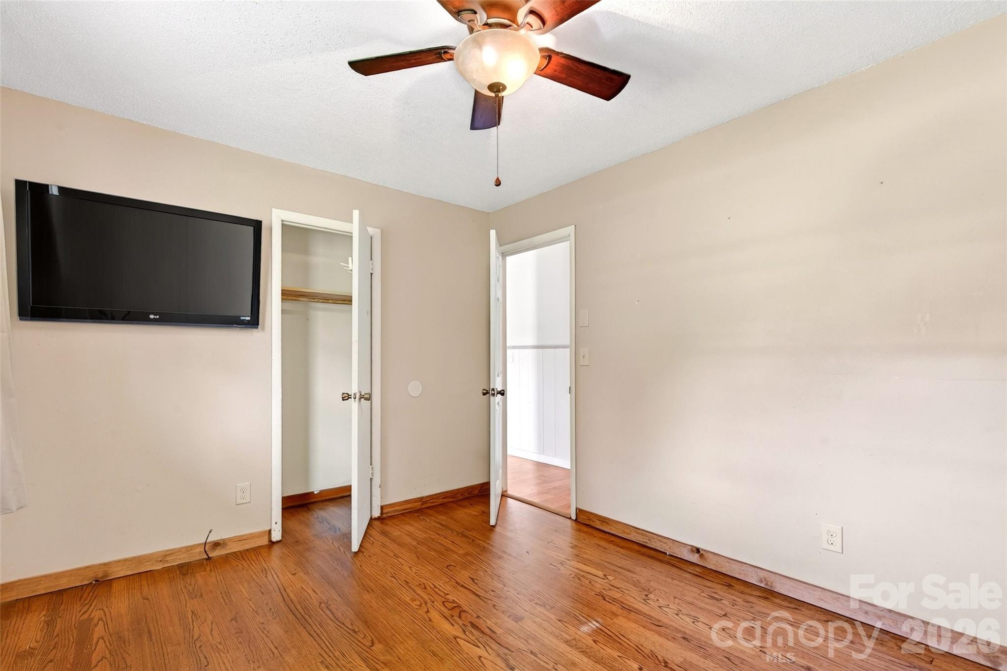 224 Cherokee Way Property Photo 23