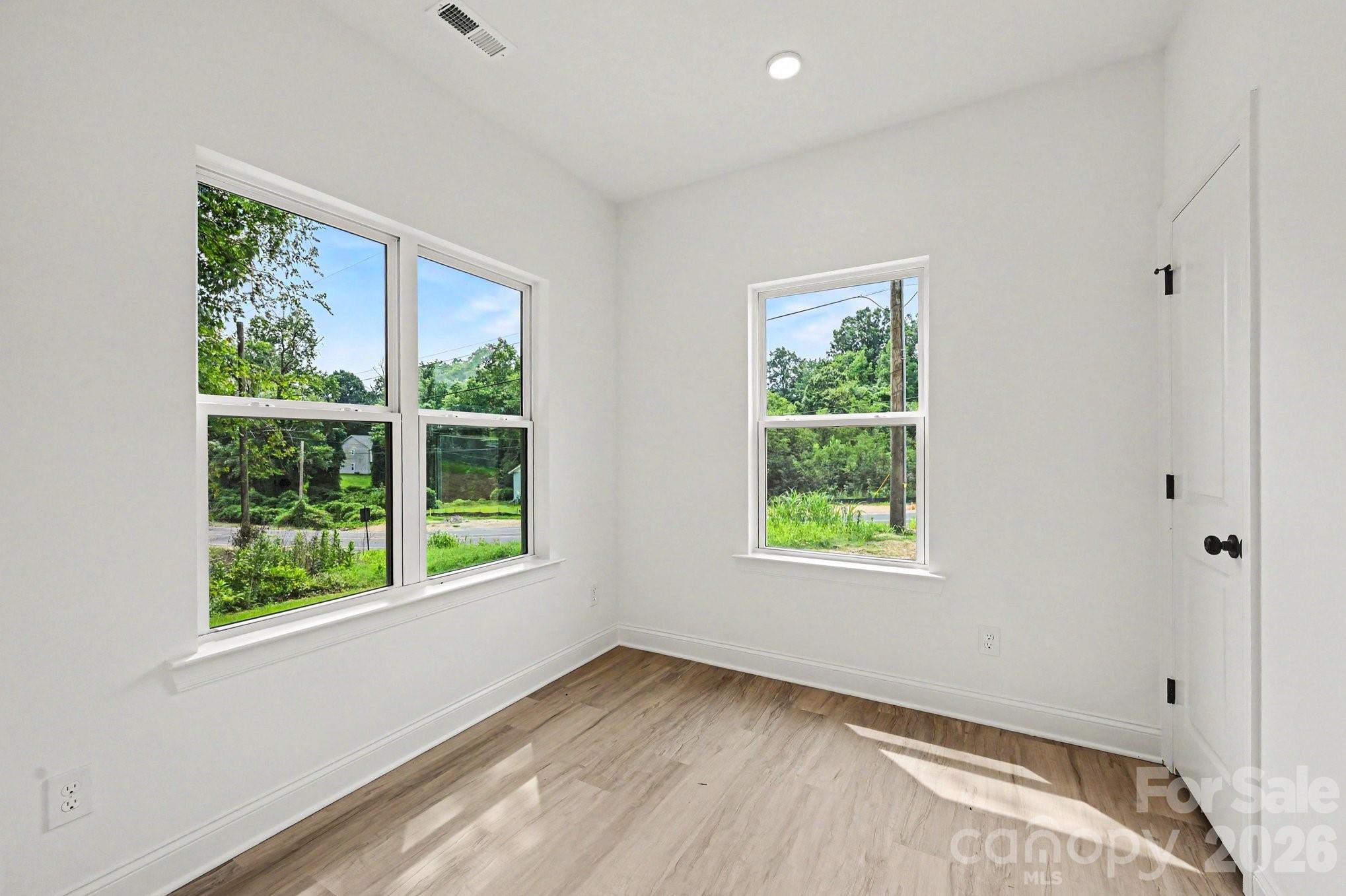 1317 Meadow Avenue Property Photo 21