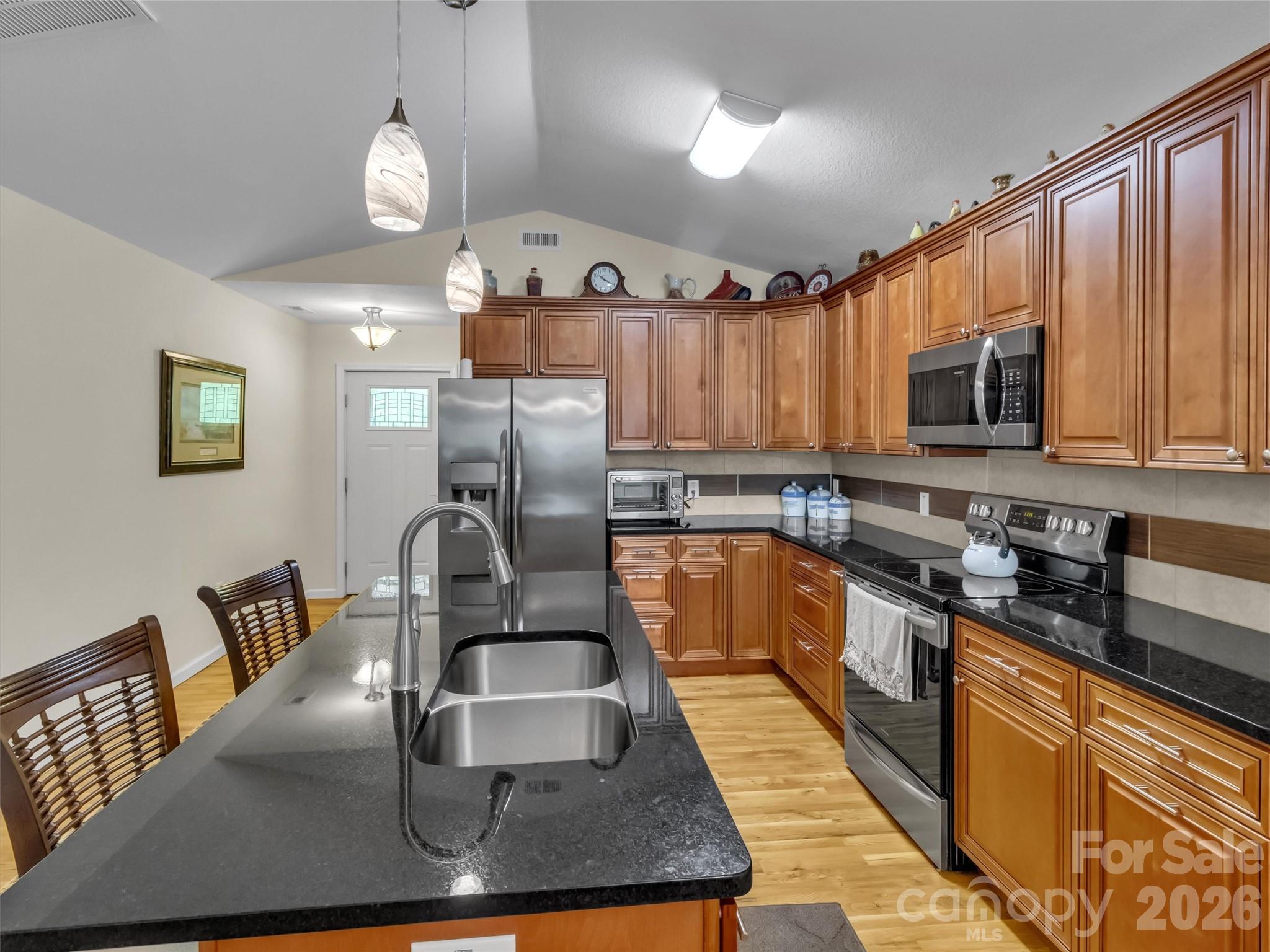 140 February Lane Property Photo 7