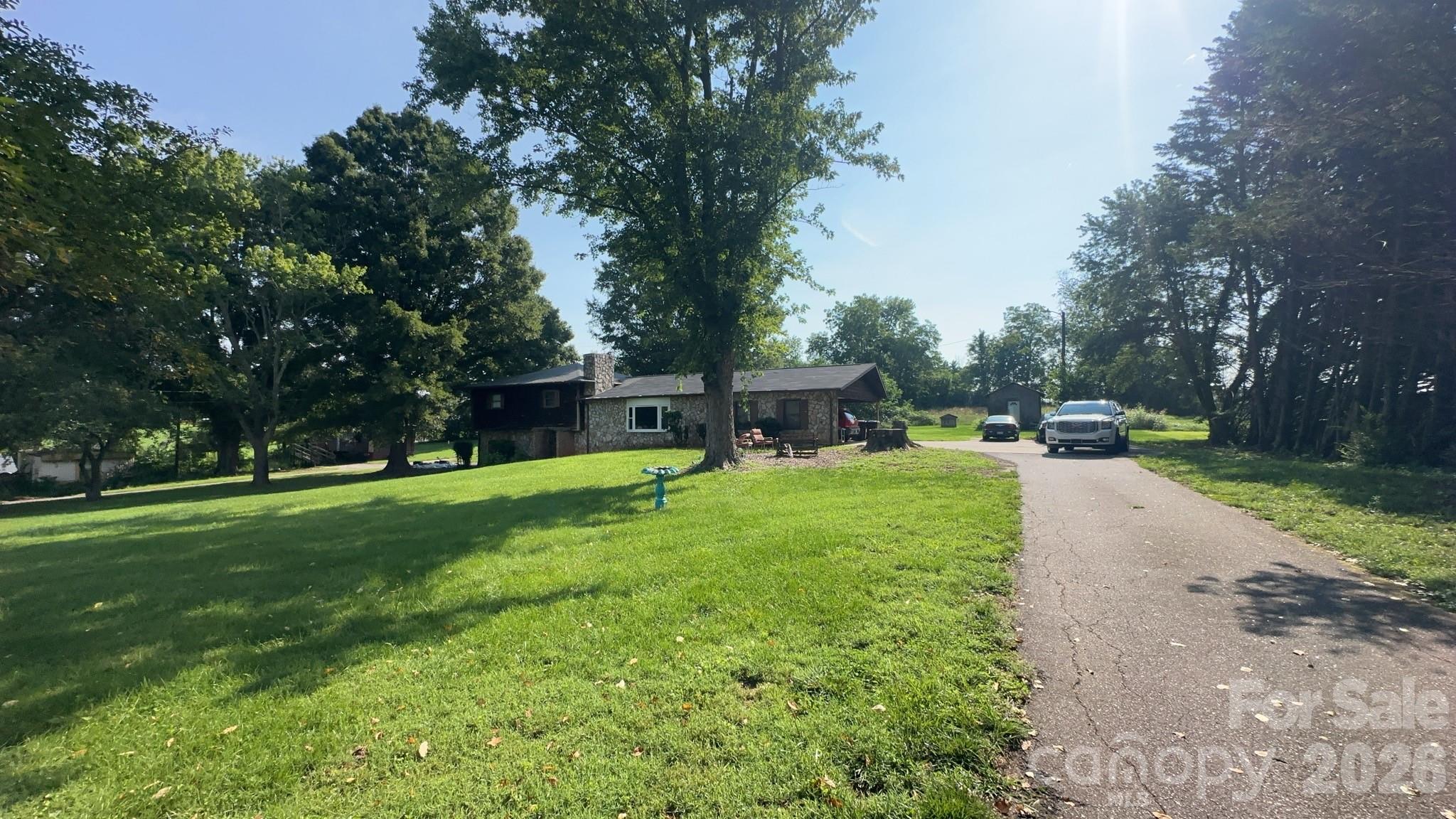 4294 Horseshoe Bend Road Property Photo 4