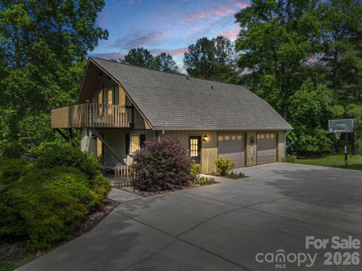 90 Mcentire Road Property Photo 1