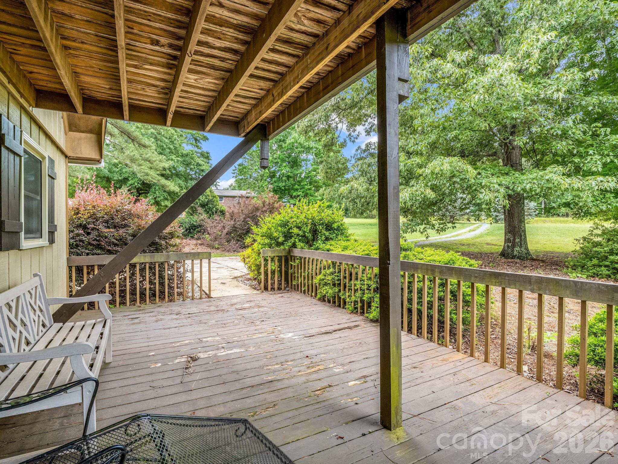 90 Mcentire Road Property Photo 32