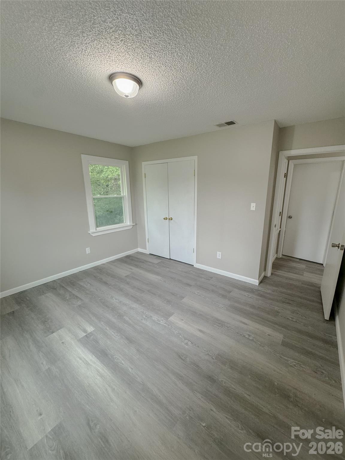 705 Creekridge Drive Property Photo 2
