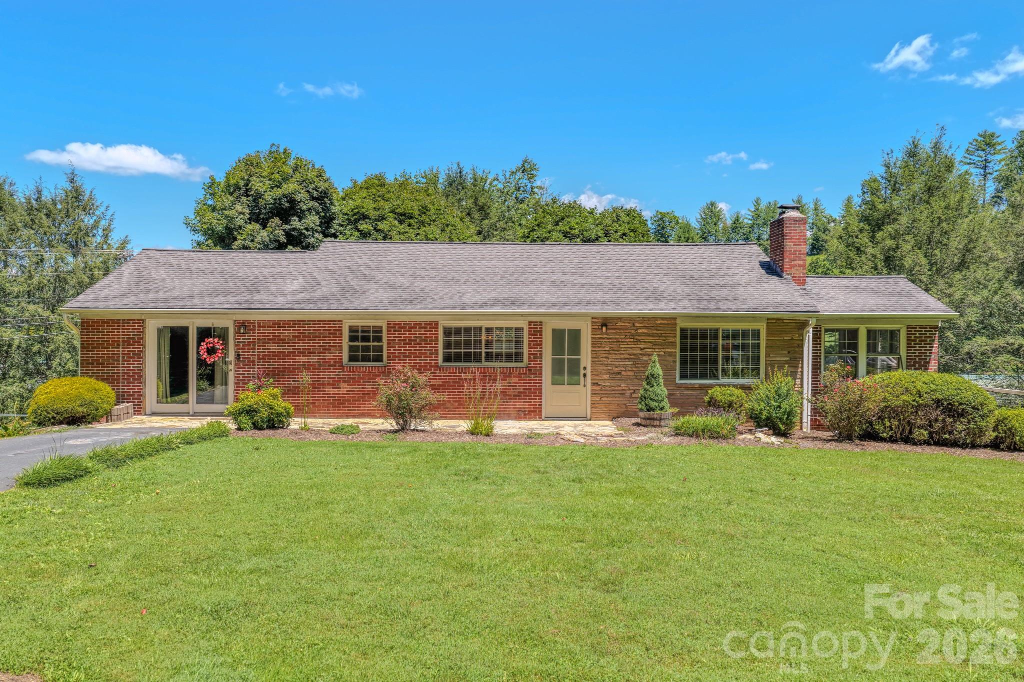 2150 Nc 80 Highway Property Photo 2
