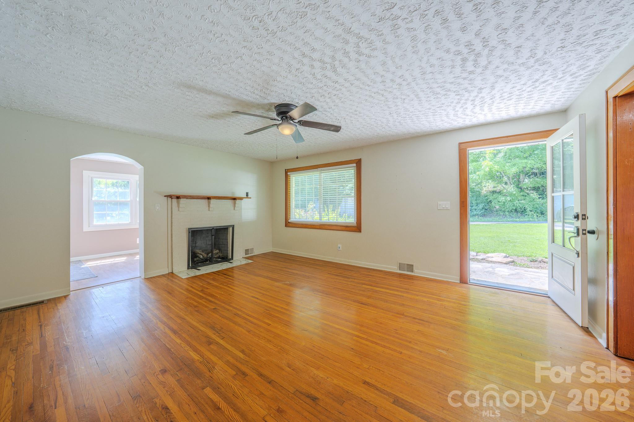 2150 Nc 80 Highway Property Photo 8