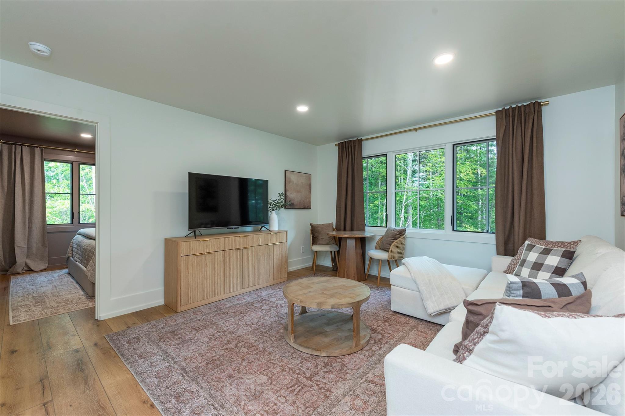 1156 Campbells Trace Property Photo 6