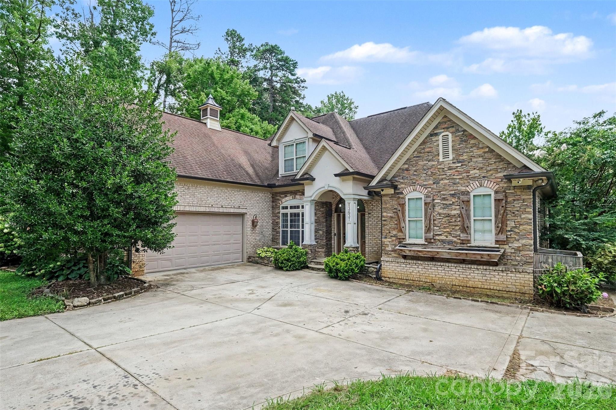 13631 William Stowe Drive Property Photo 3